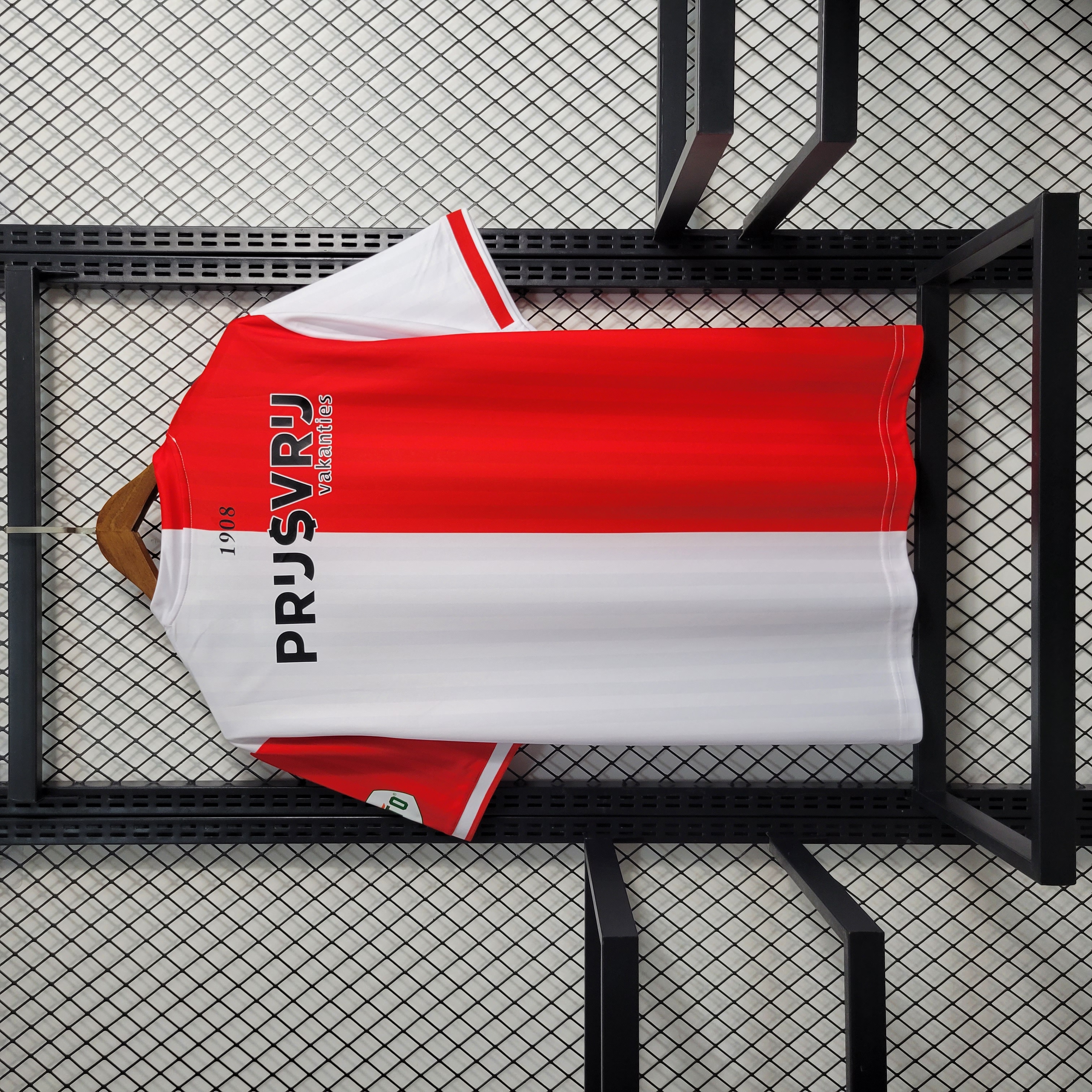FEYENOORD HOME 23-24 8