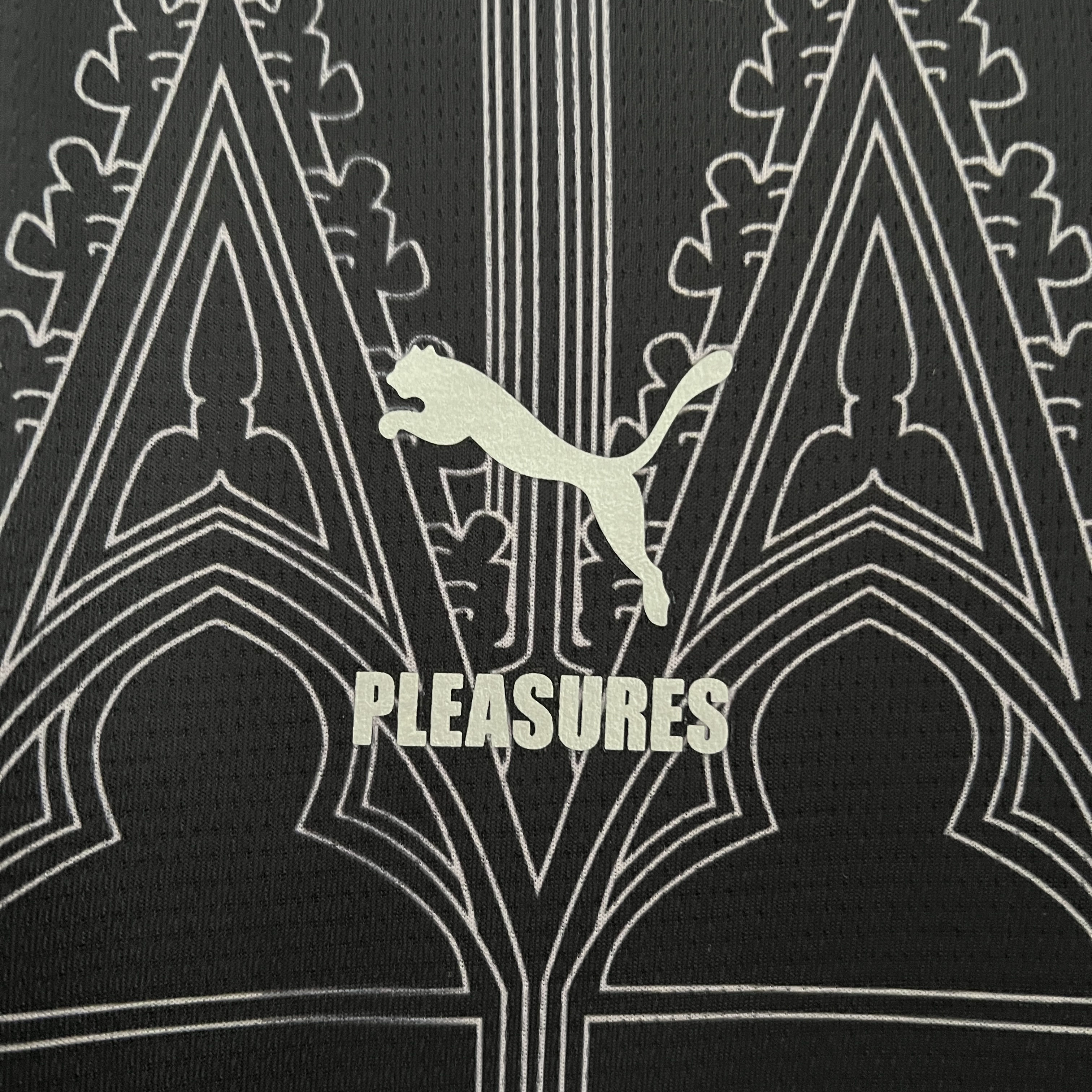 Camisola Especial AC Milan 24/25 Puma - Preta 4