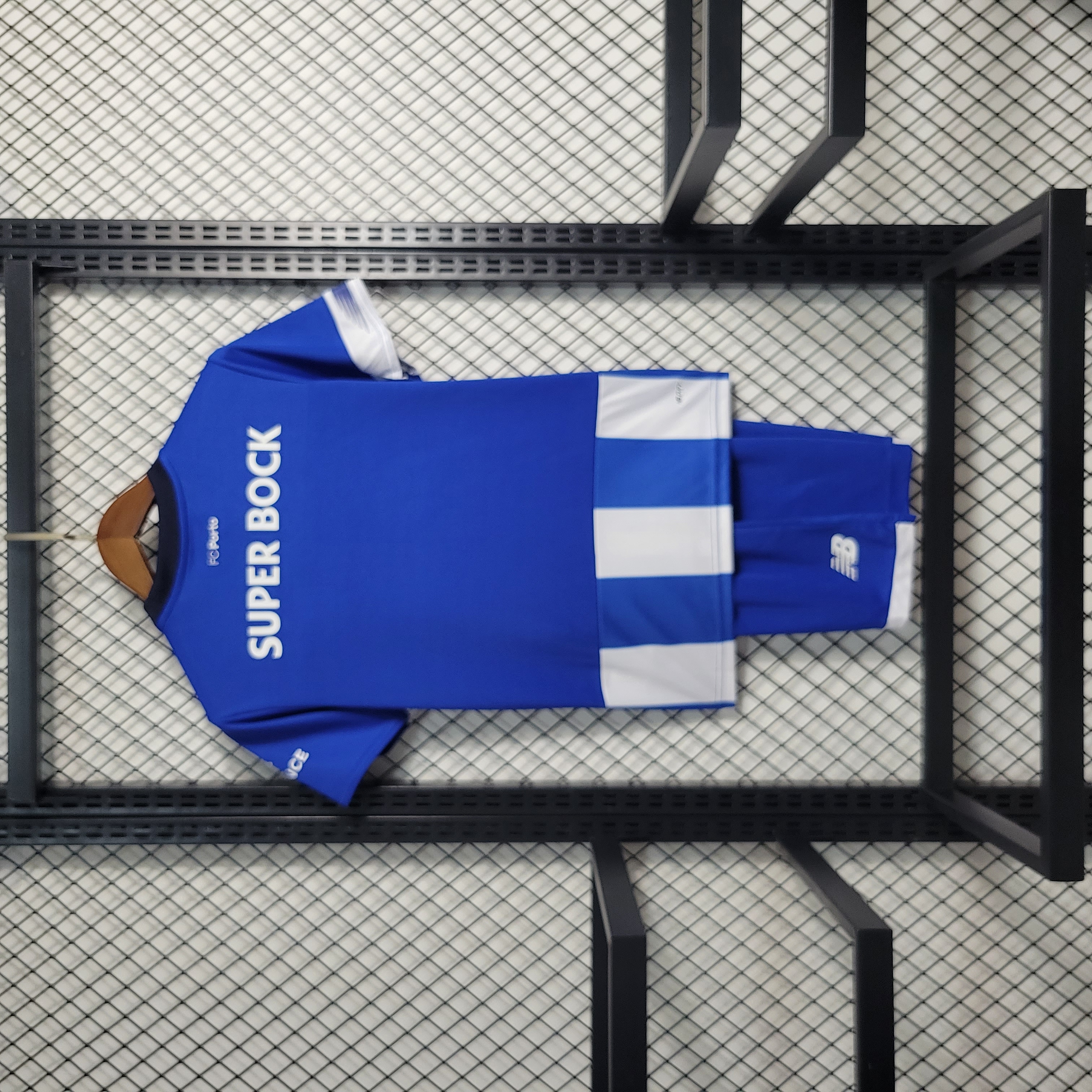 KIT CRIANÇA FC PORTO HOME 23-24 7