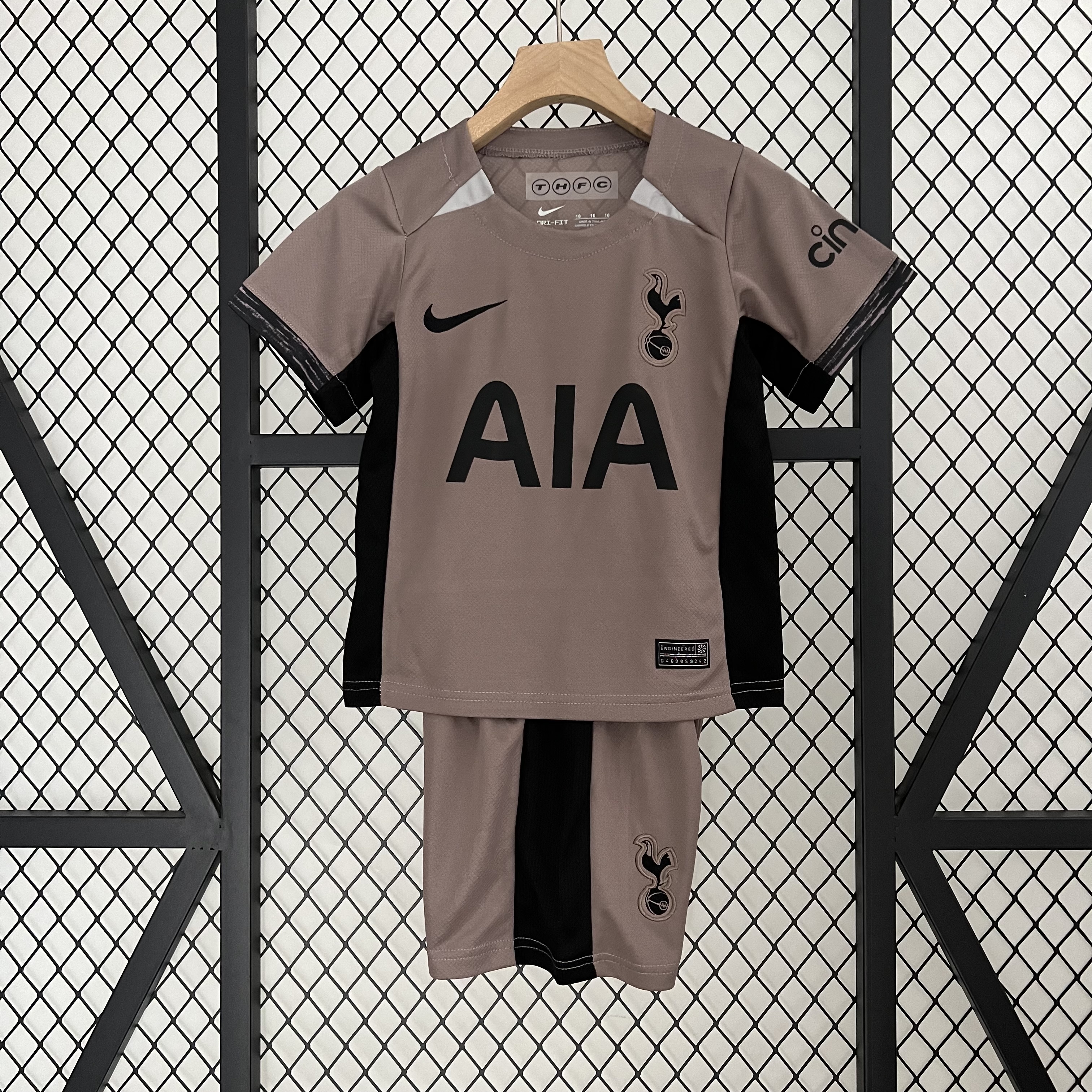 KIT CRIANÇA TOTTENHAM THIRD 24-25 1