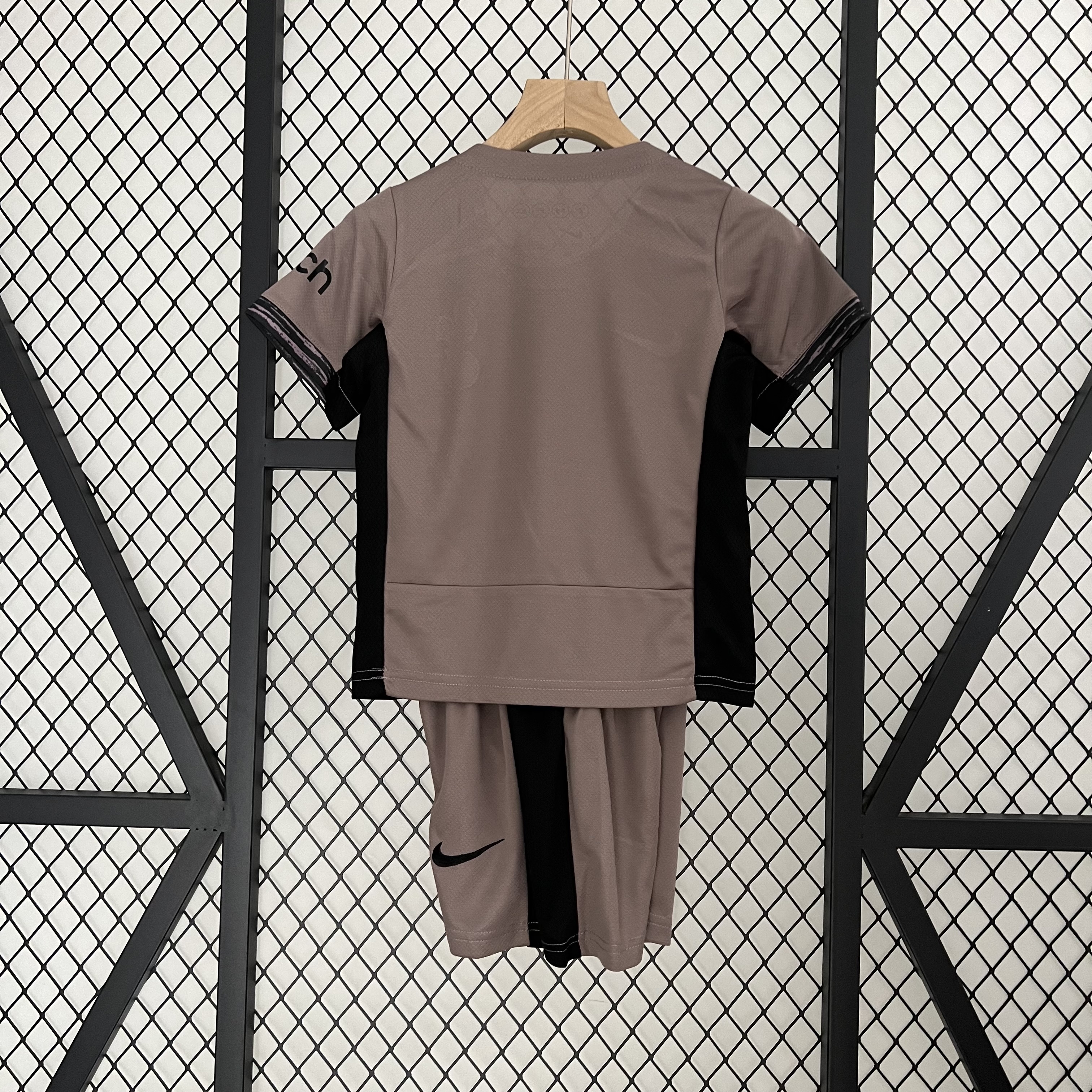 KIT CRIANÇA TOTTENHAM THIRD 24-25 5