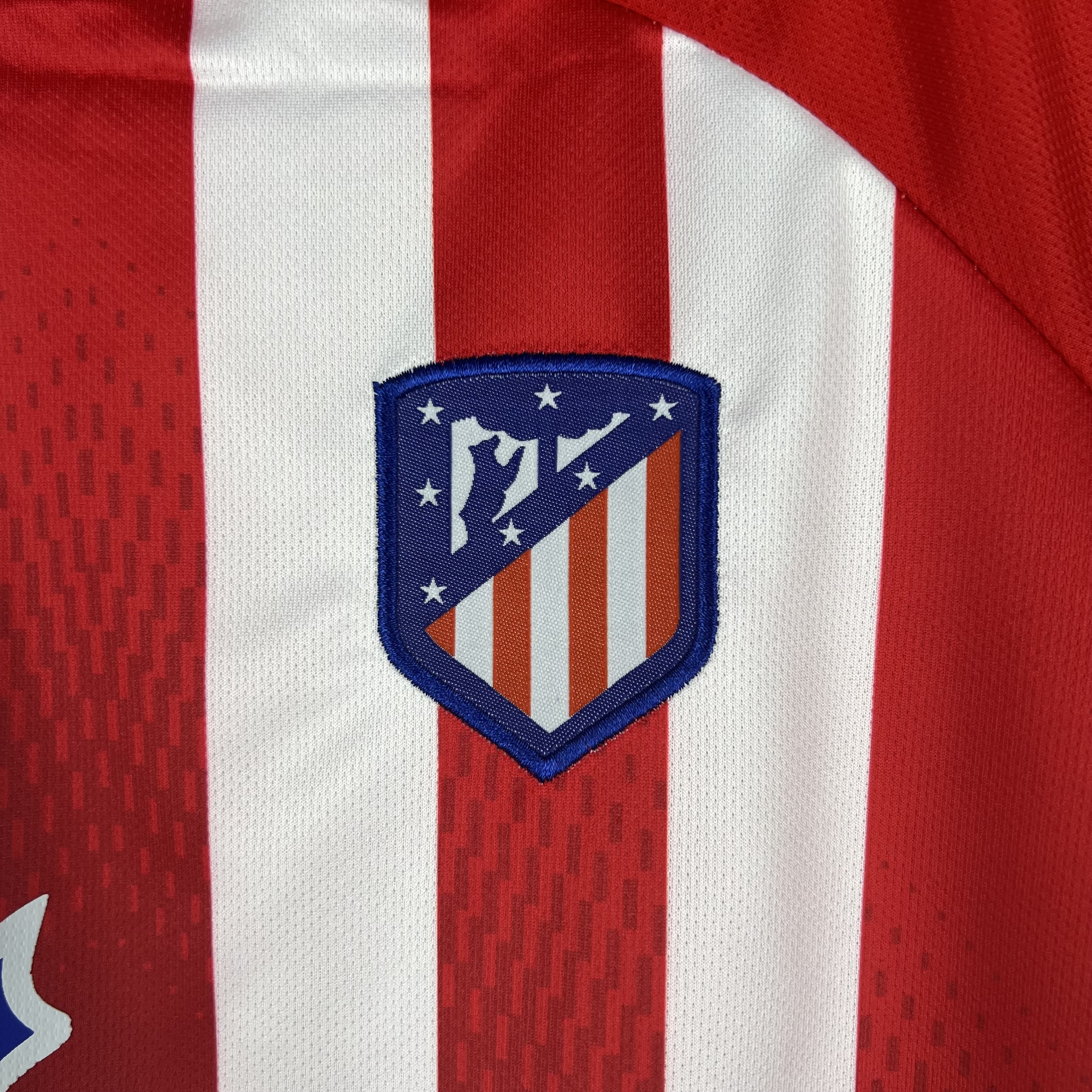 KIT CRIANÇA ATLÉTICO DE MADRID HOME 23-24 3
