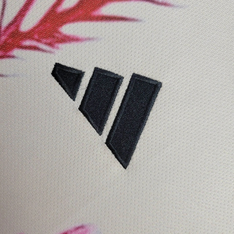 JAPÃO EDIÇÃO ESPECIAL 24-25 Branca One Piece 4