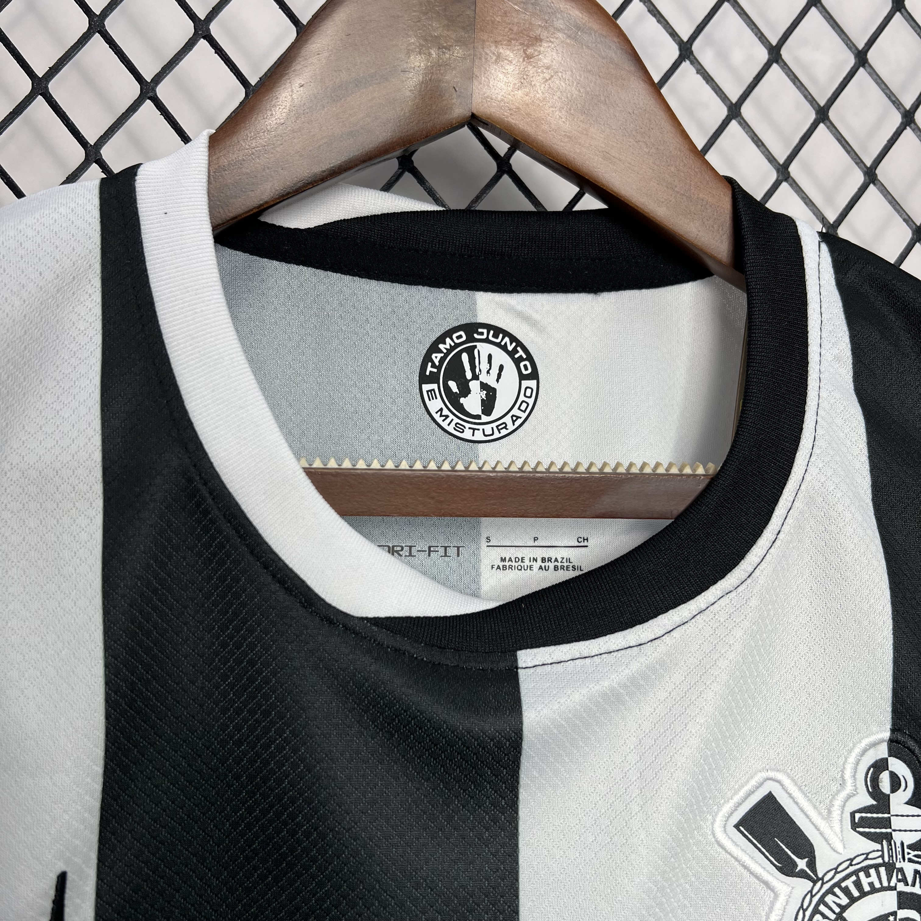 CORINTHIANS THIRD KIT 24/25 TORCEDOR PRETA E BRANCA 3