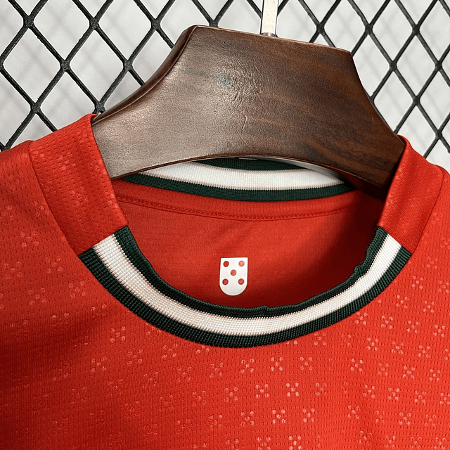 Camisola Principal Portugal 2025/26 - Puma - Vermelha