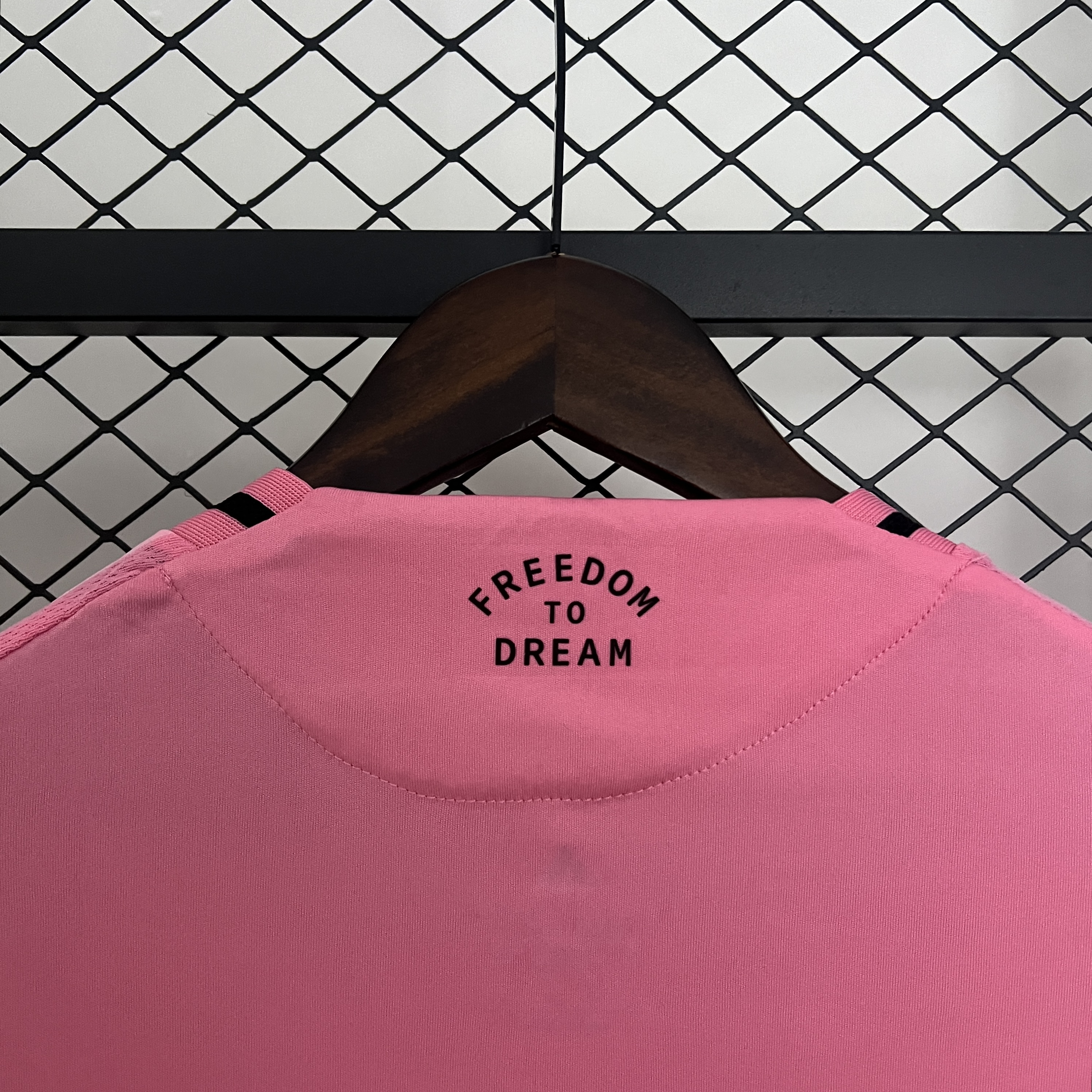 Camisola Inter Miami Principal 25/26 Rosa 2