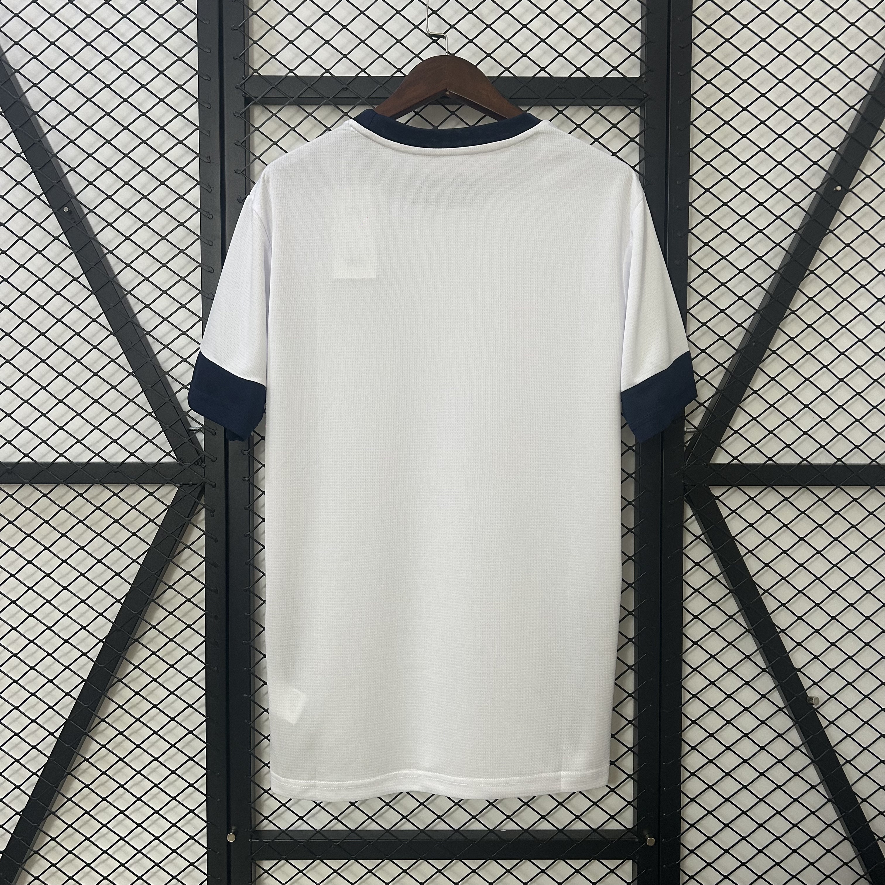 Camisola Portugal Treino Principal 25/26 - Branca 5