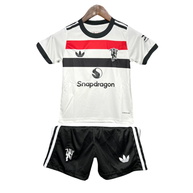 Kit Criança Manchester United Third 24/25 - Branco/Vermelho/Preto 1