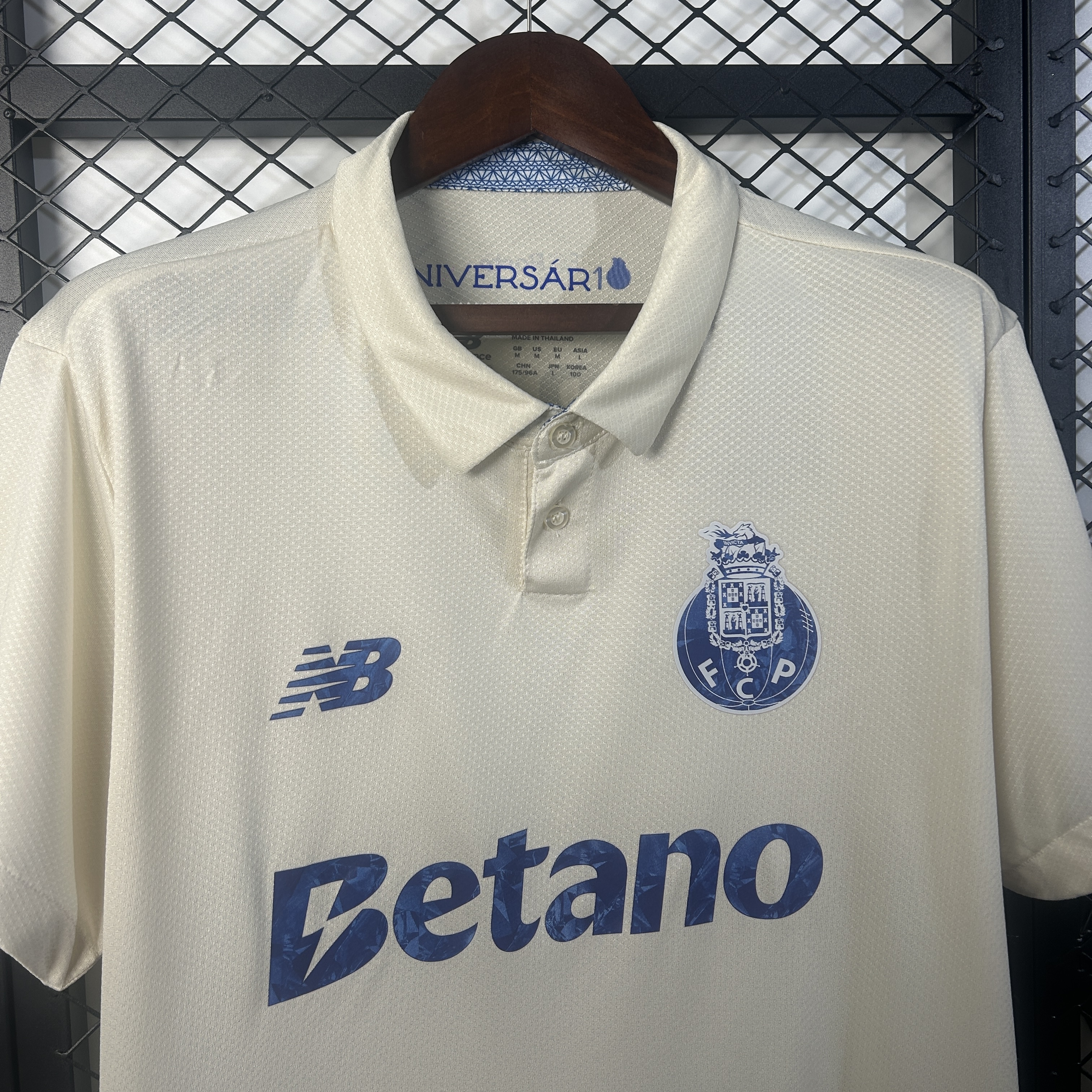 Camisola Third FC Porto 25/26 - Branca- New Balance  4
