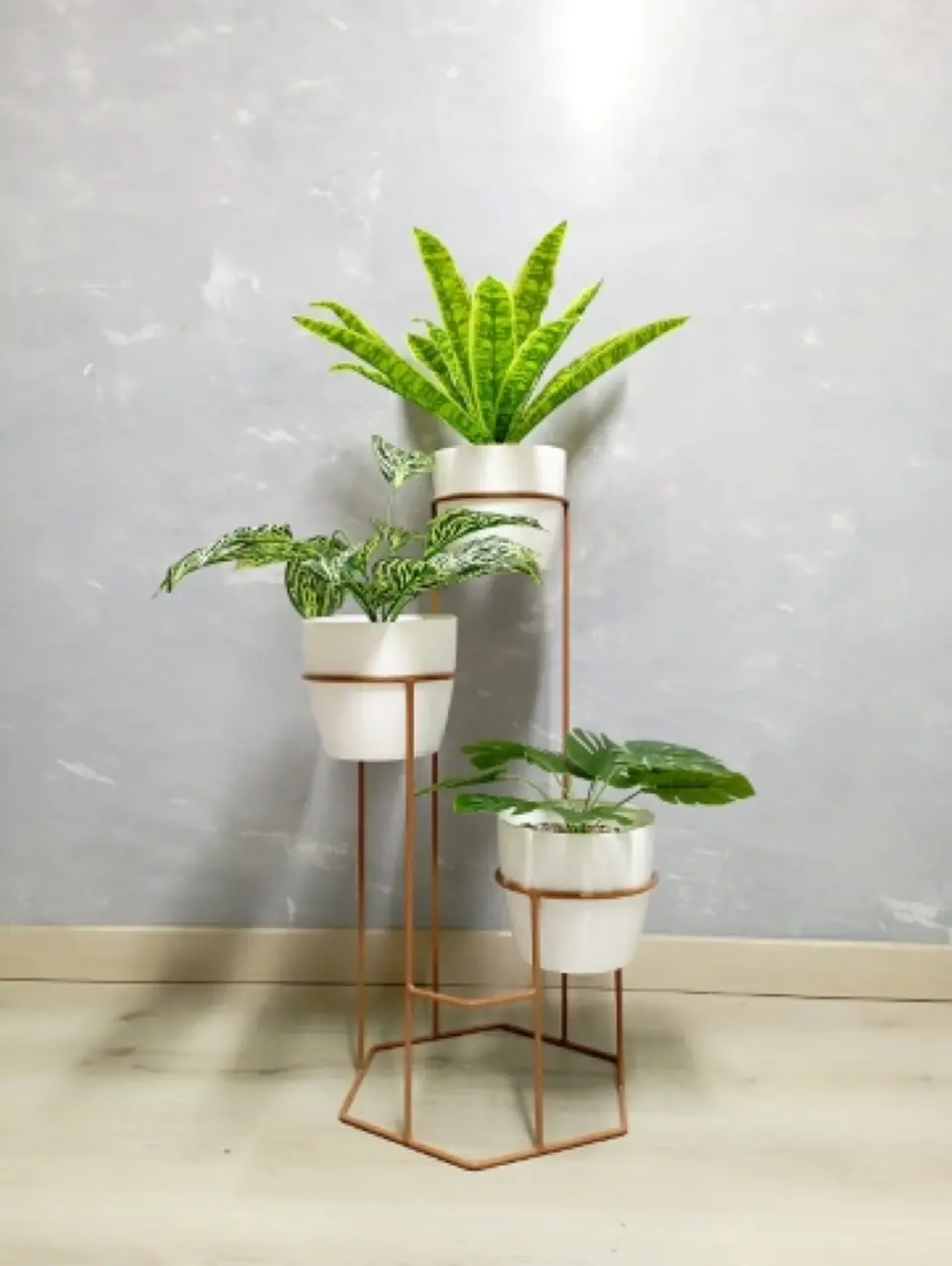 Soporte para Plantas Dumar de 3 Niveles - Incluye Materas 7