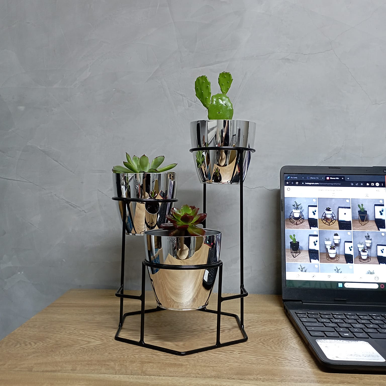 Soporte Mini Dumar con 3 Materos Metalizados 10cm  4