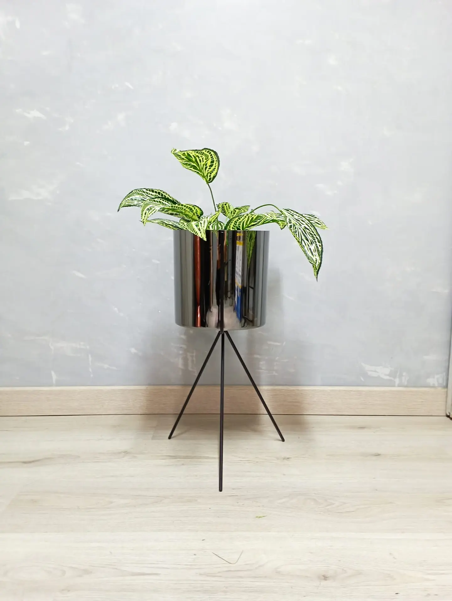 Base Diorita 50 cm Con Matero Metalizado 2