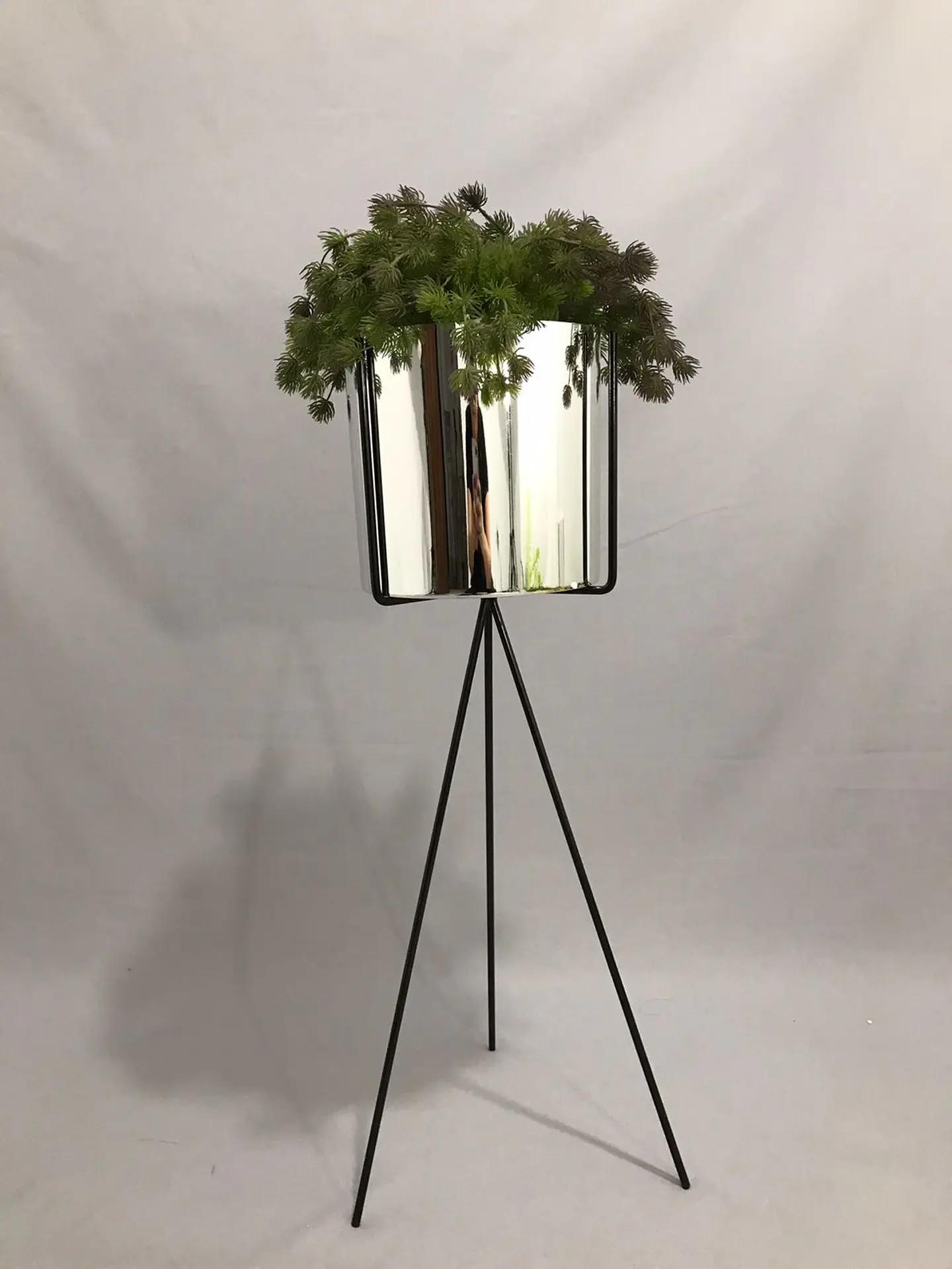 Base Diorita 70 cm con Matero Plástico 4