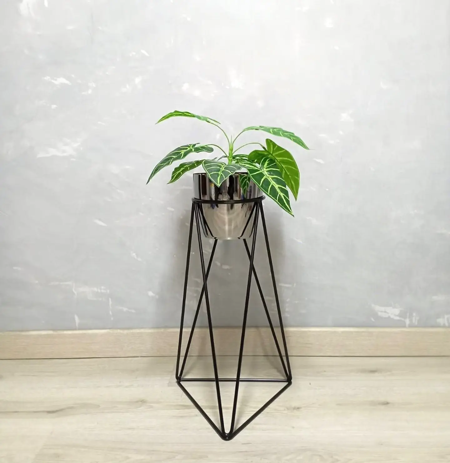 Base Acamar Negra 50 cm Con Matero Metalizado 2