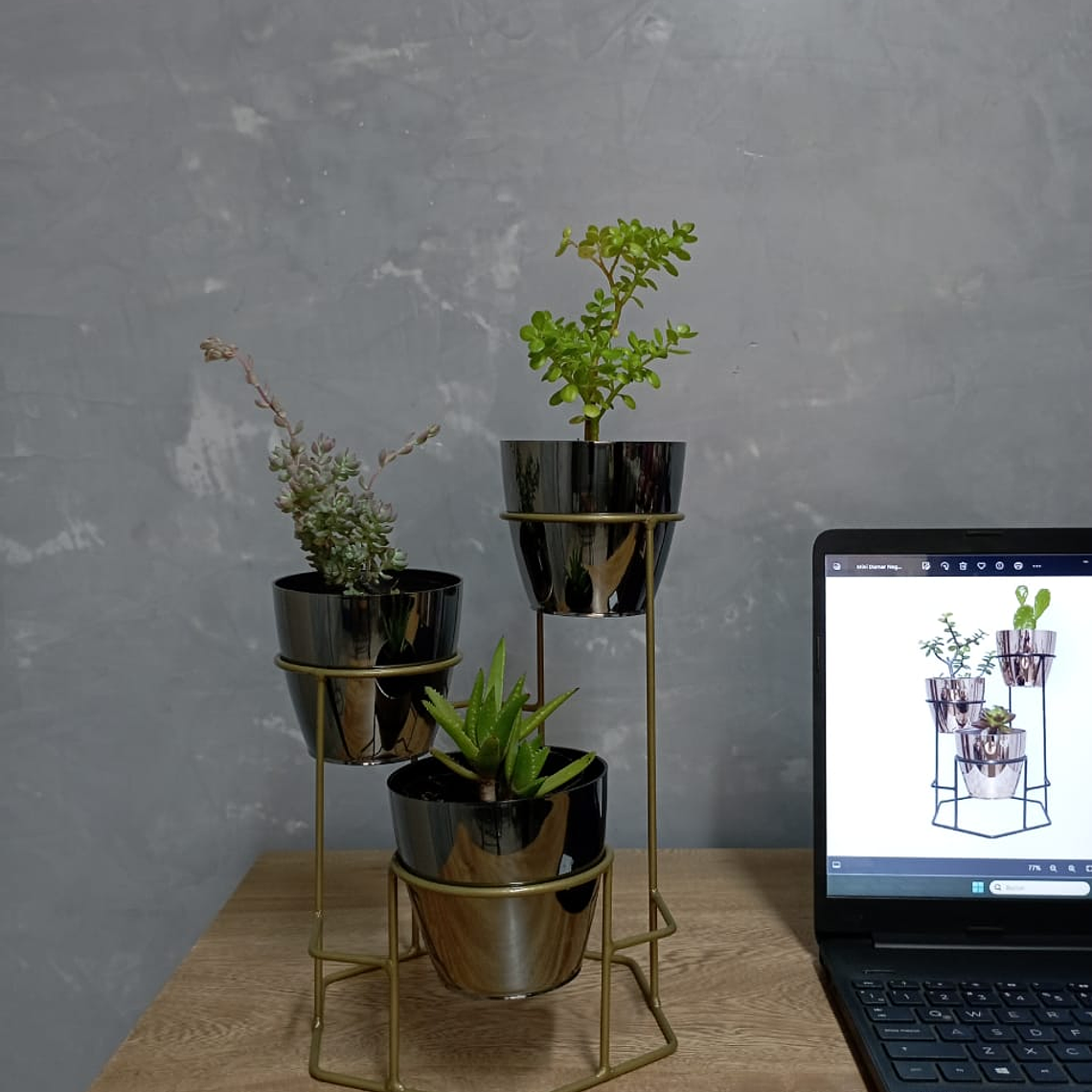 Soporte Mini Dumar con 3 Materos Metalizados 10cm  6