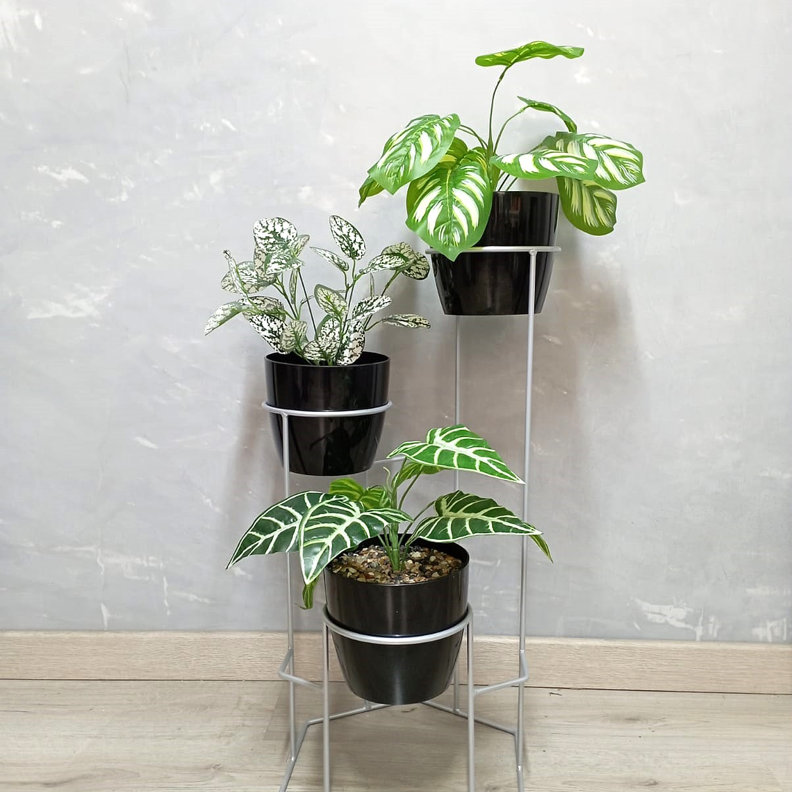 Base Dumar con 3 Materos Plásticos 10