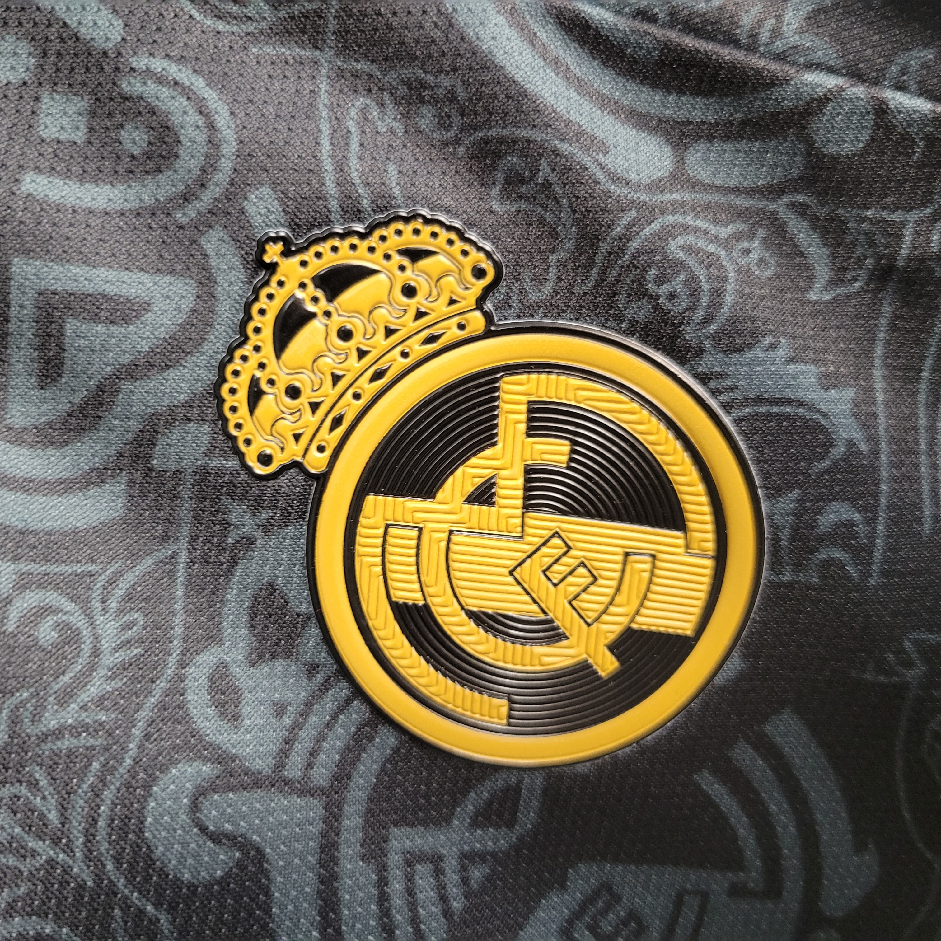 Camisola Real Madrid edição conceptual 3