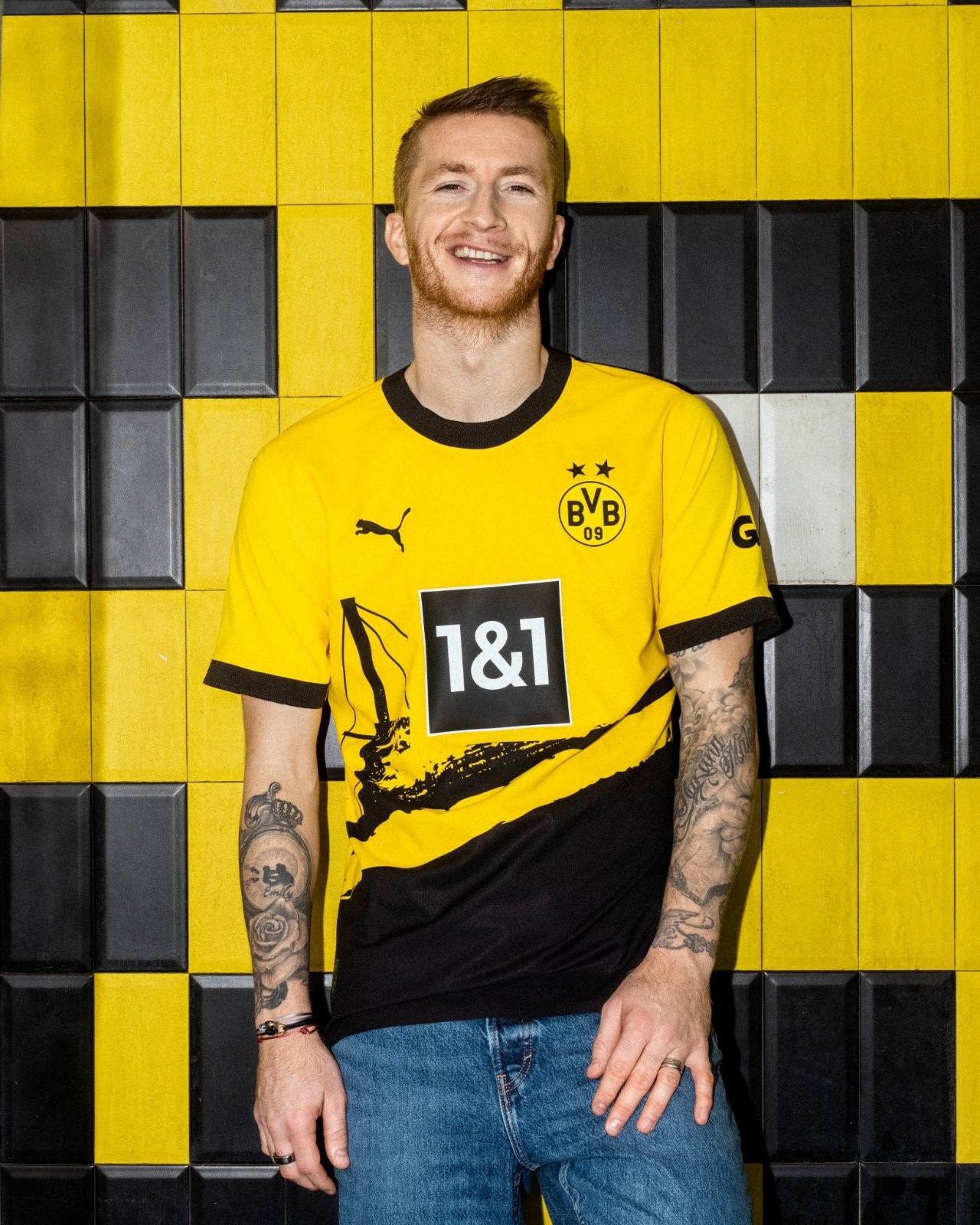 Camisola Principal Borussia Dortmund 23/24 - Versão adepto 2