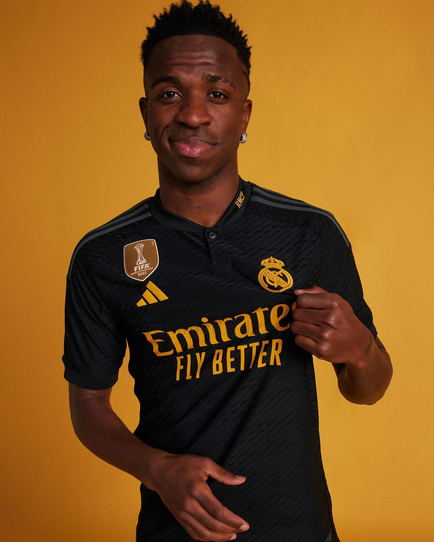 3ª Camisola Real Madrid 23/24 - Versão Adepto 2