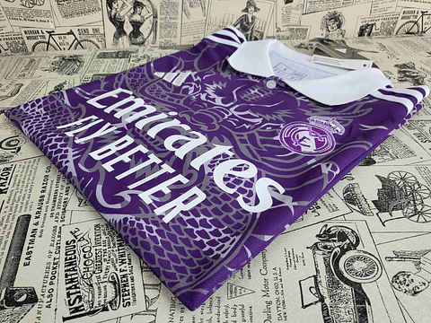 Camisola Real Madrid Edição Especial - Versão adepto