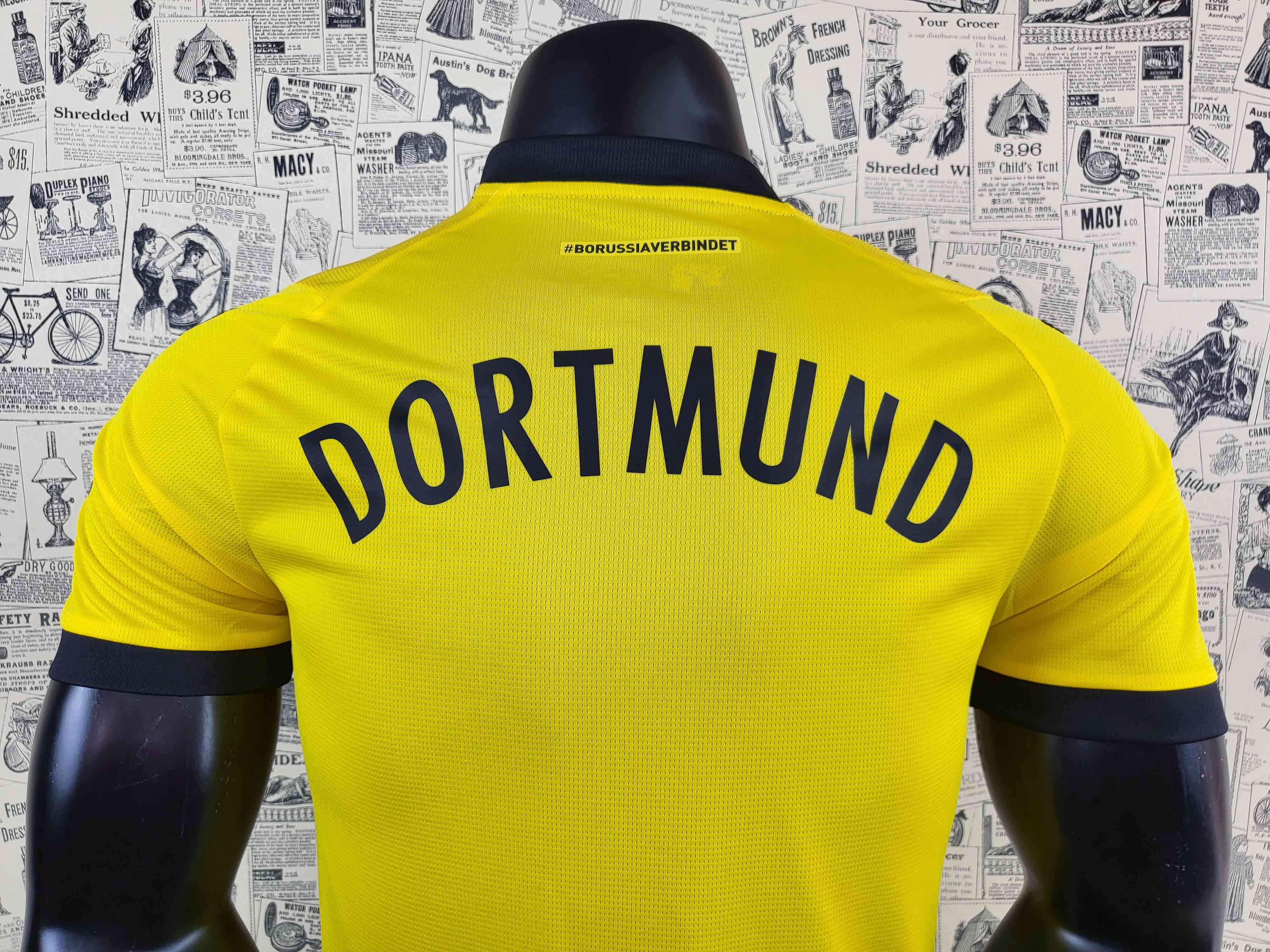 Camisola Principal Borussia Dortmund 23/24 - Versão adepto 19