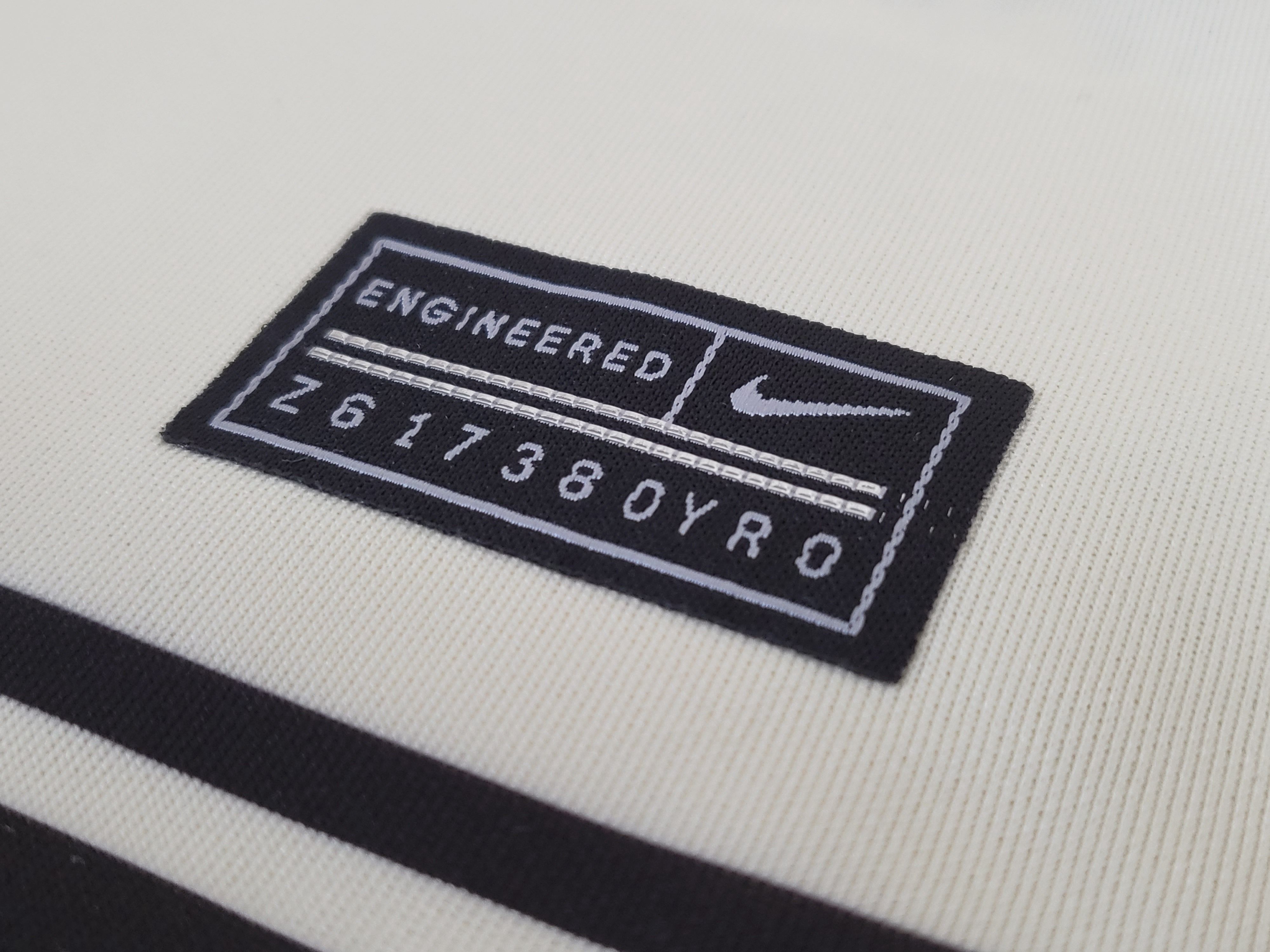 4ª Camisola Corinthians 23/24 - Versão adepto 8