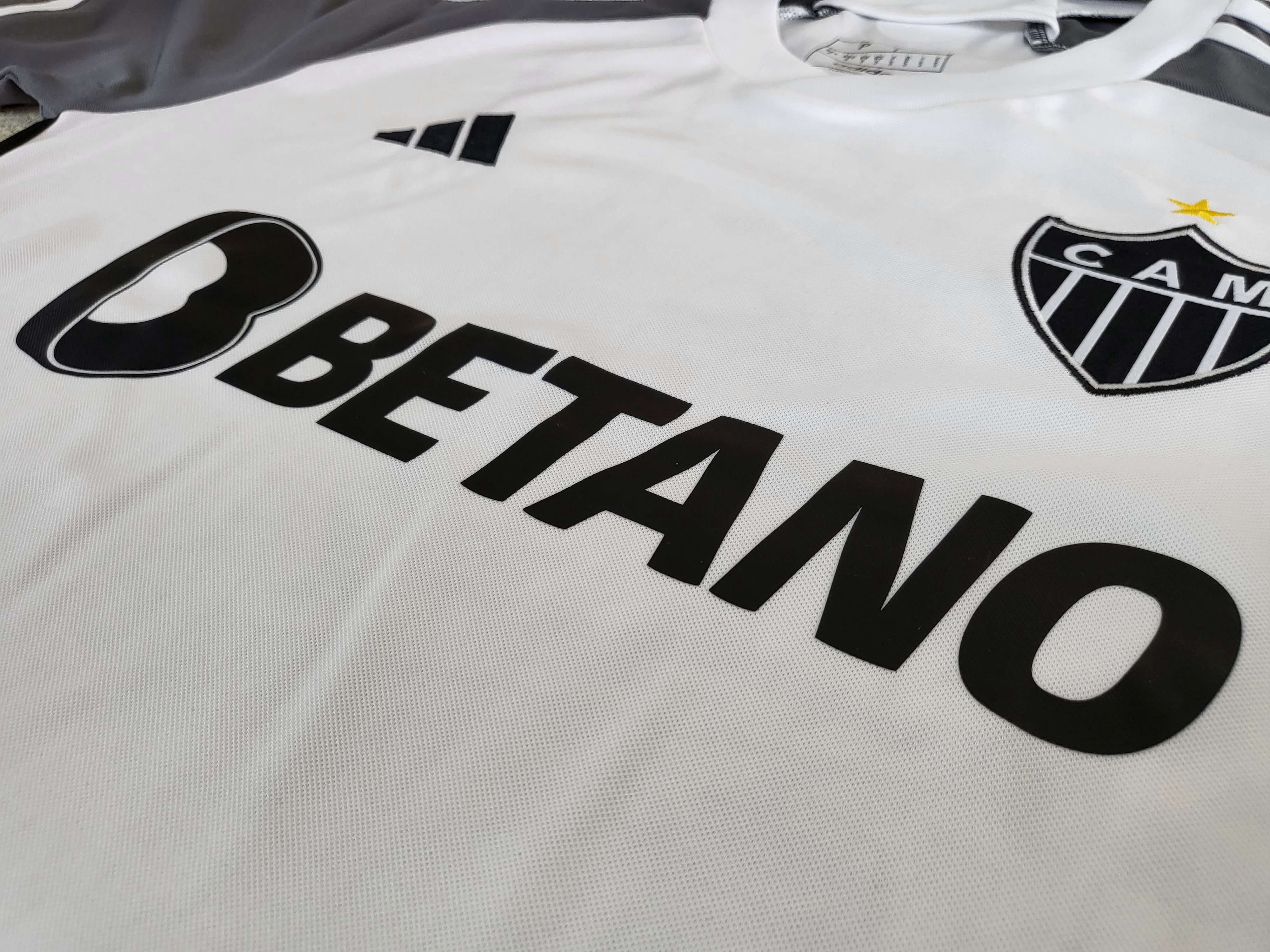Camisola alternativa Atlético Mineiro 23/24 - Versão adepto 8