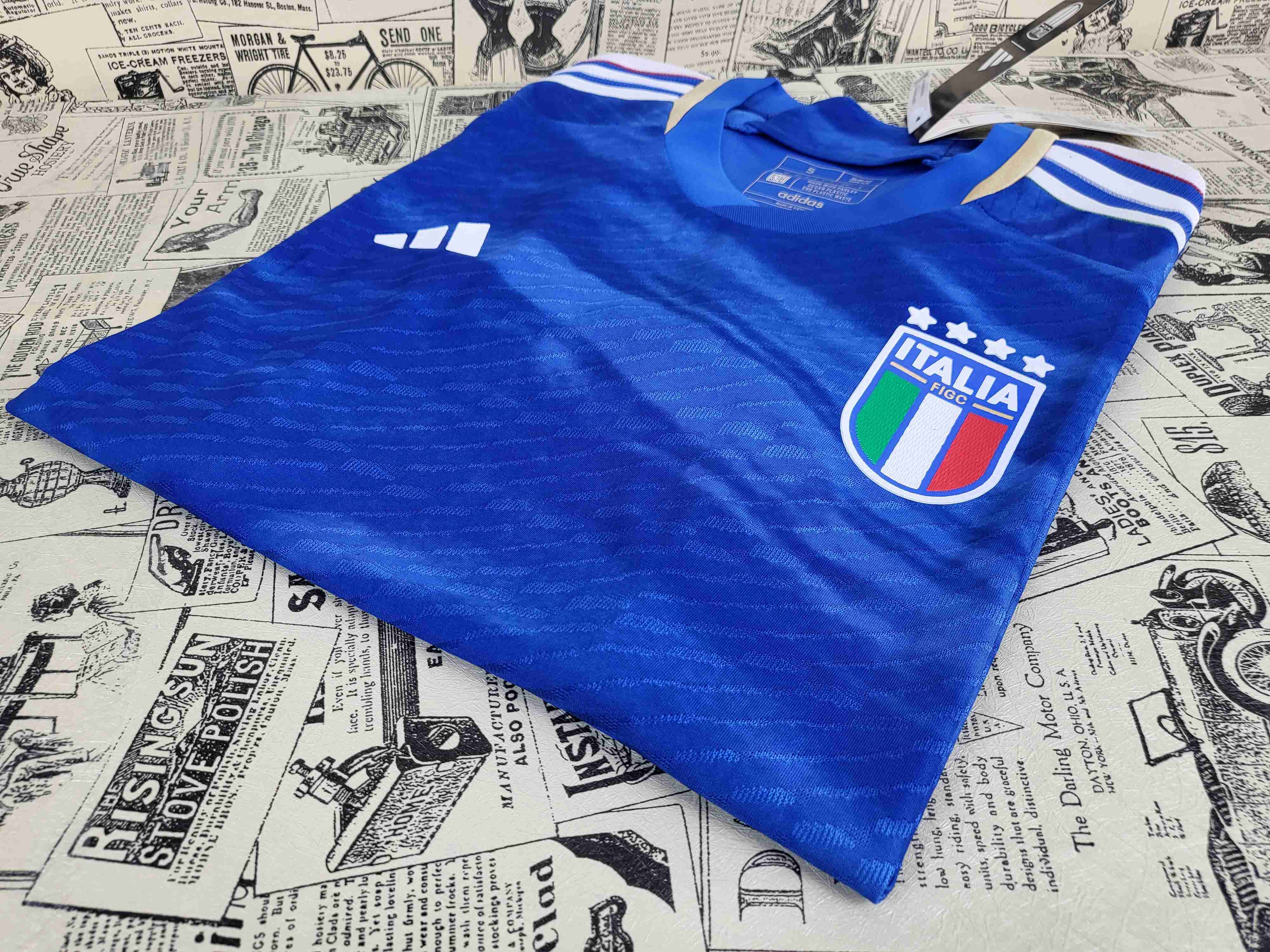 Camisola principal Itália 2023 - Versão jogador 4