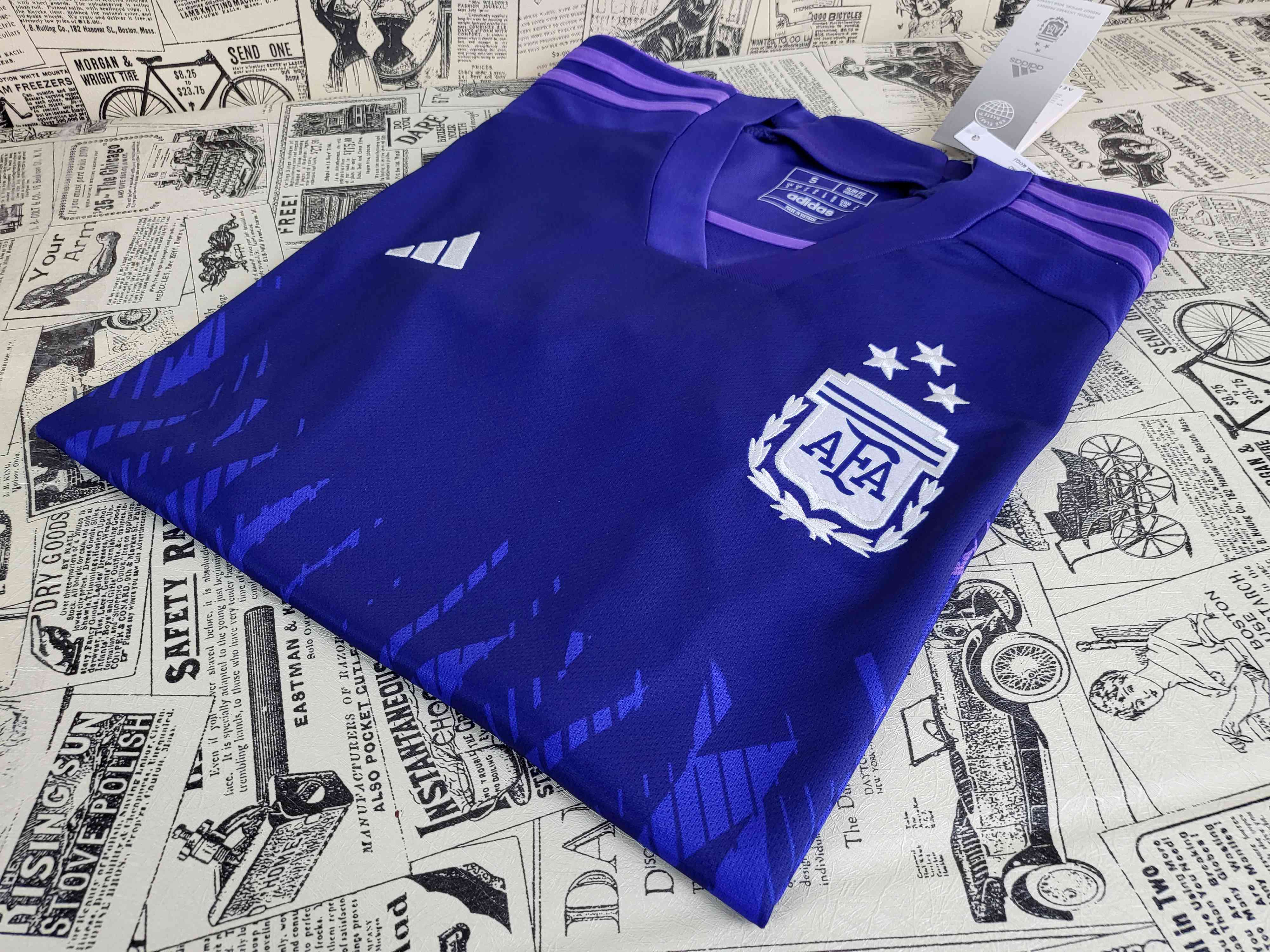 Camisola alternativa Argentina 2022 - Versão adepto 1