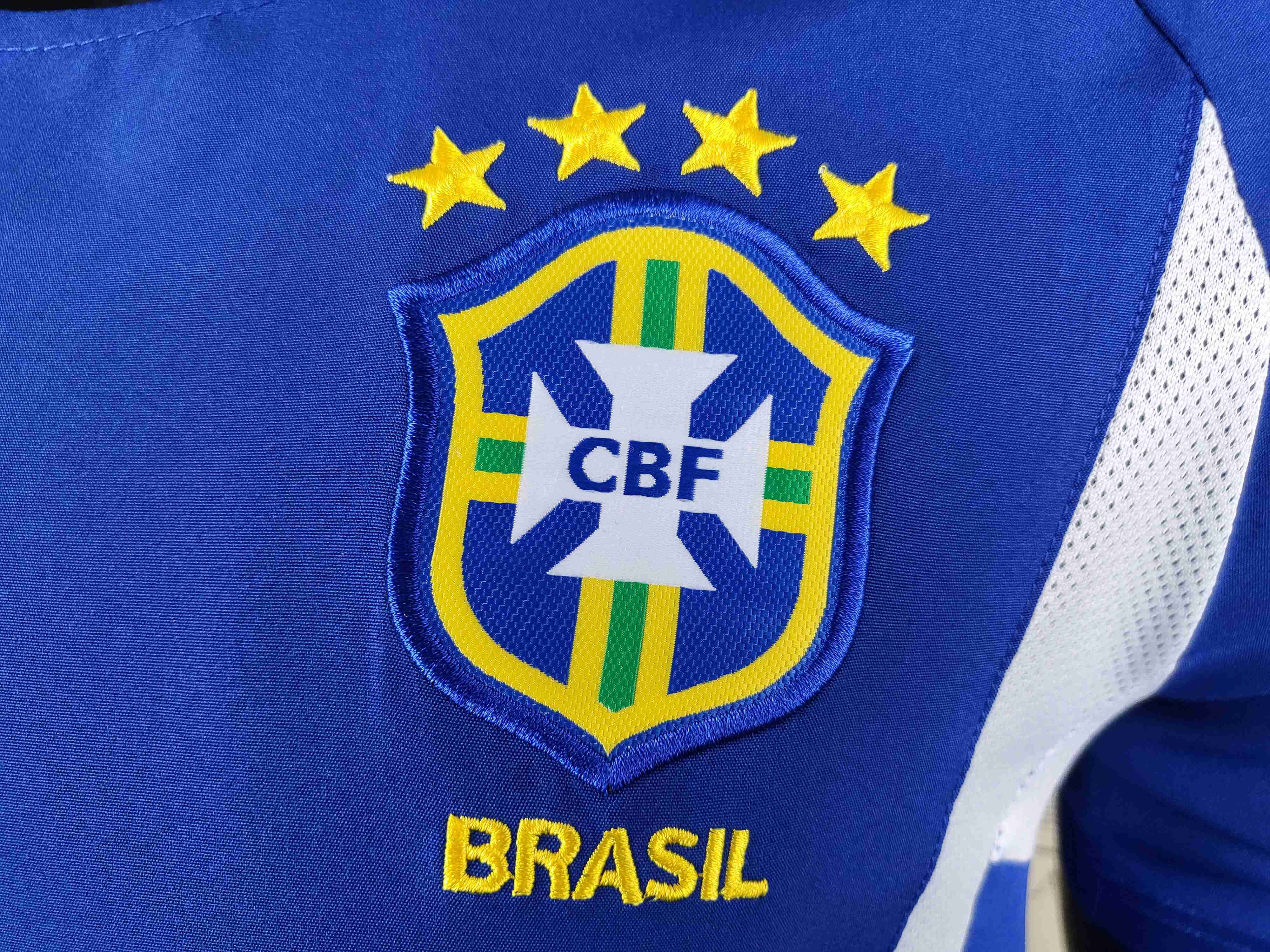 Camisola alternativa Brasil 2002 - Versão adepto 5
