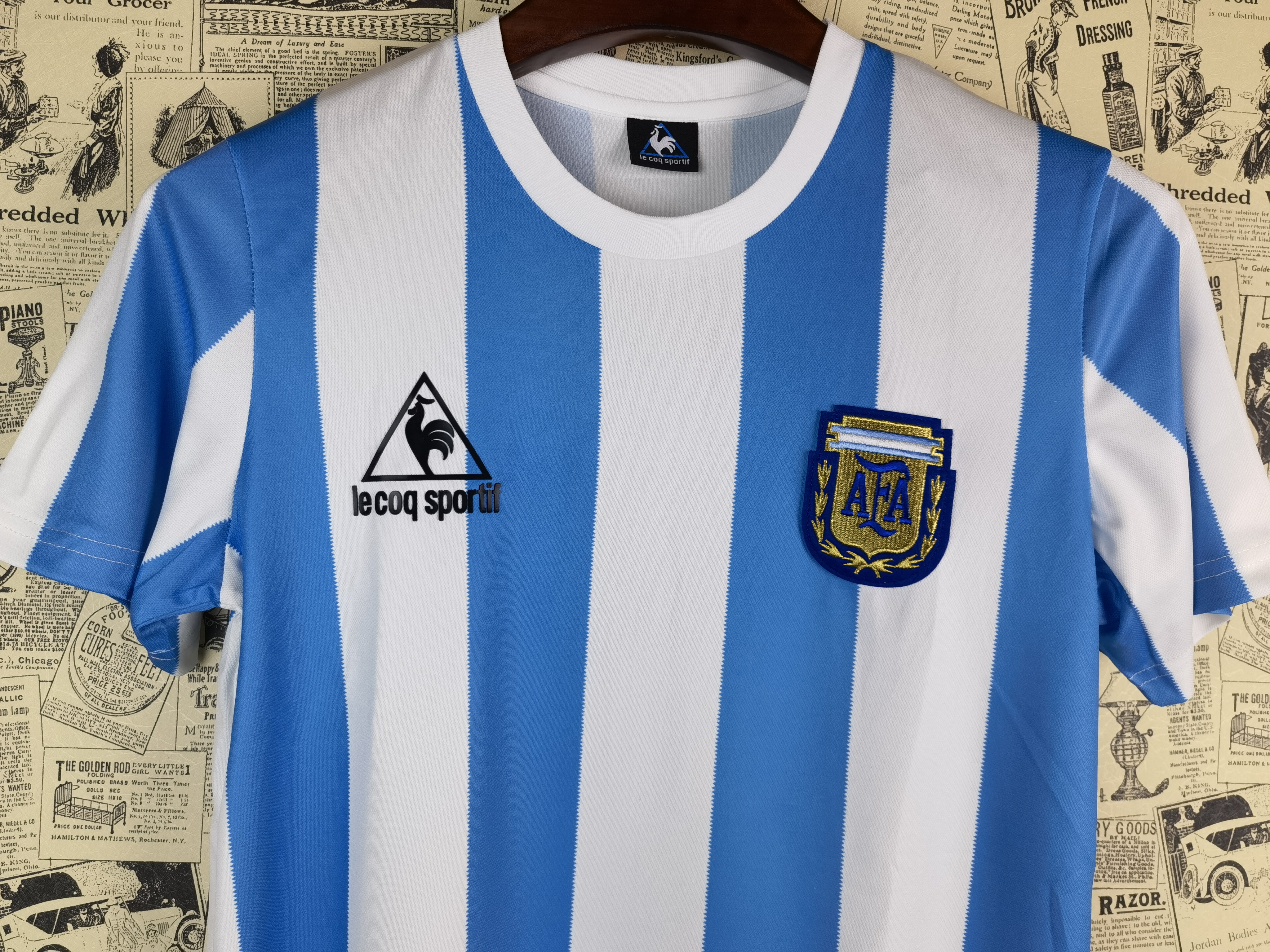 Camisola principal Argentina 1986 - Maradona 10 - Versão adepto 5