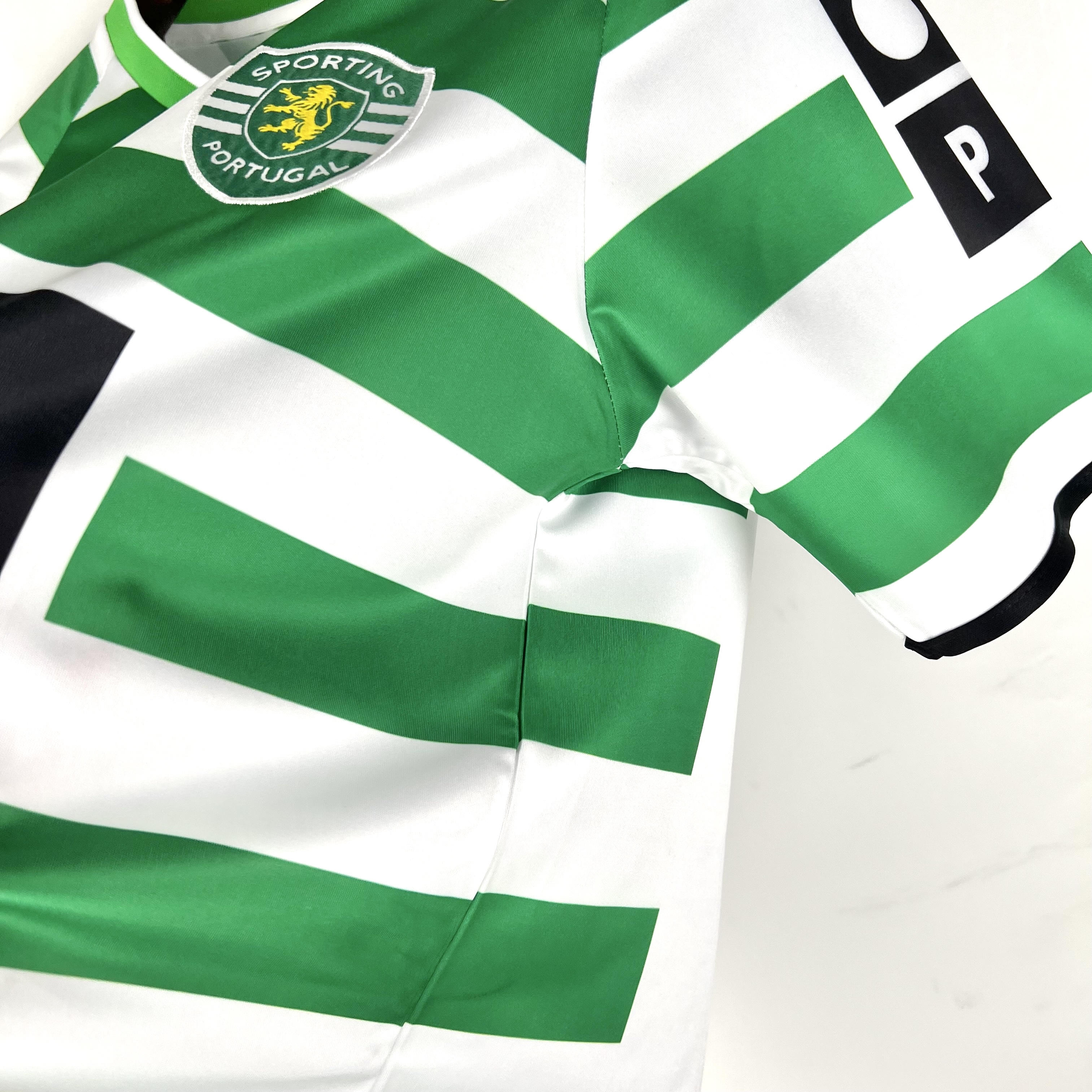 Camisola principal Sporting CP 2003/2004 - Versão adepto 9
