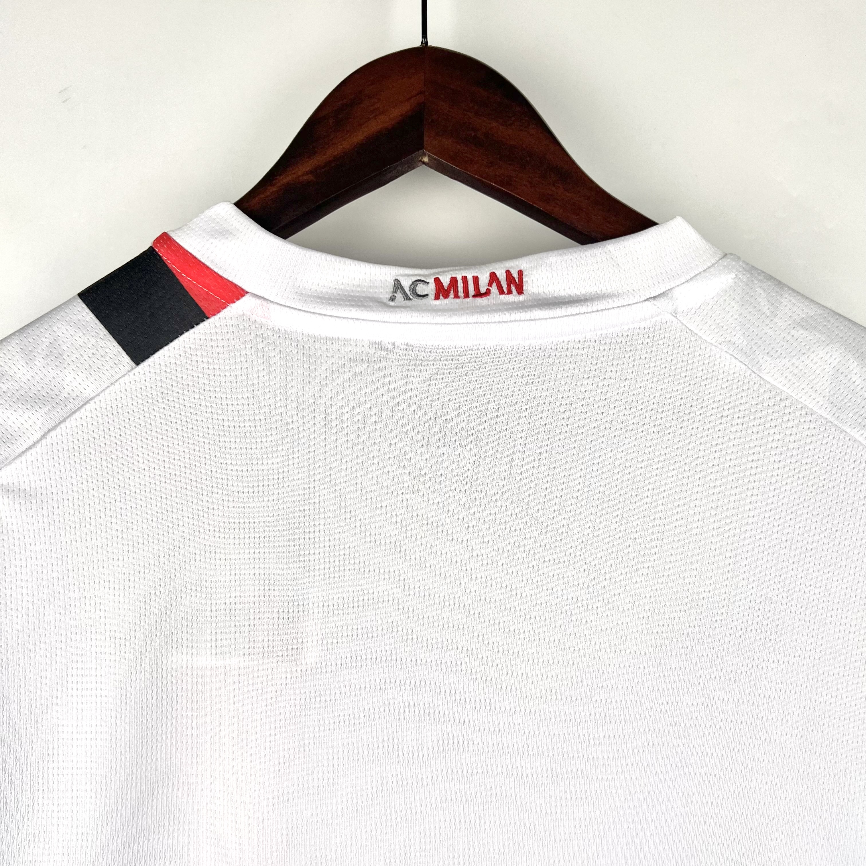 Camisola alternativa AC Milan 23/24 - Versão adepto 6