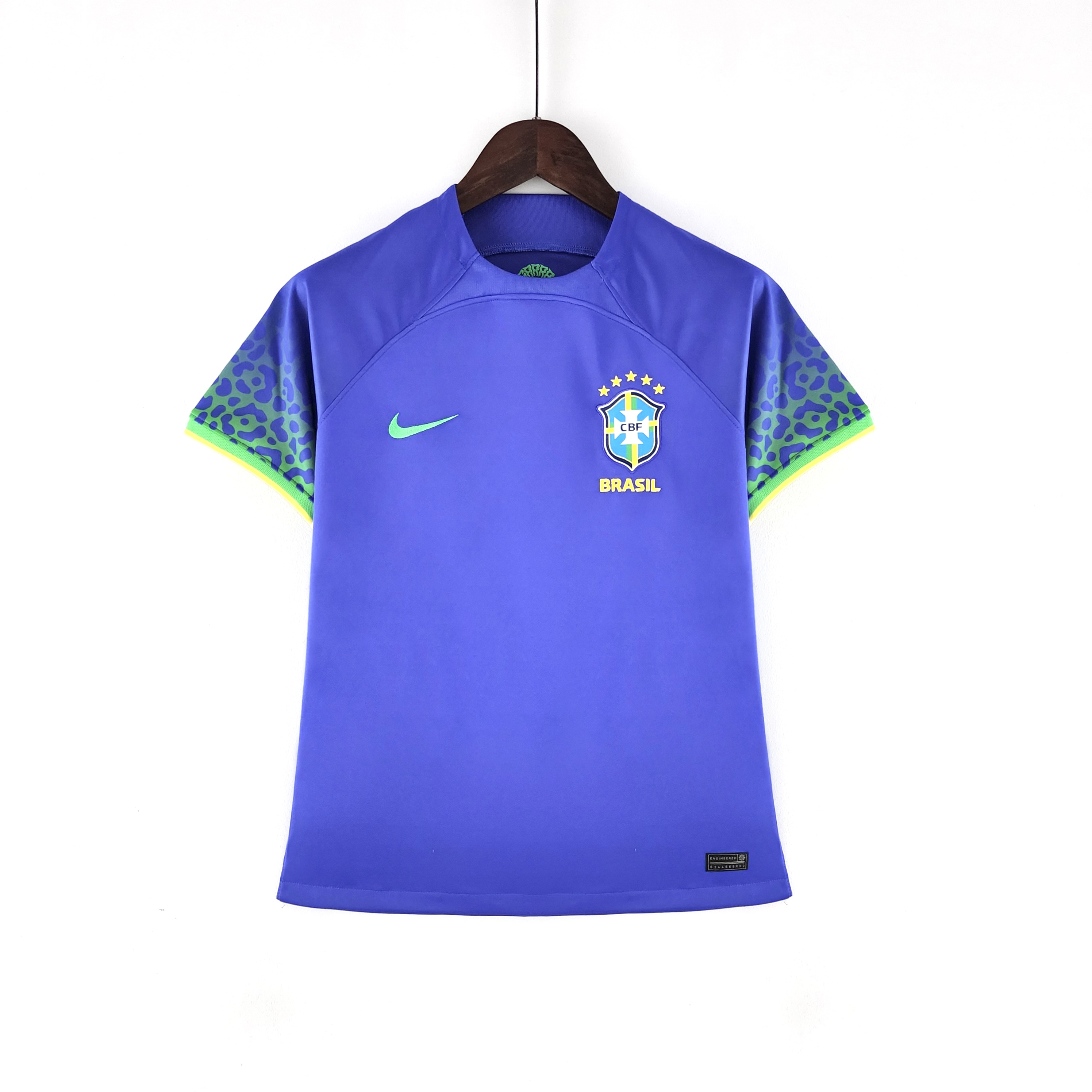 Camisola Alternativa Brasil 2022 - Versão feminina 1