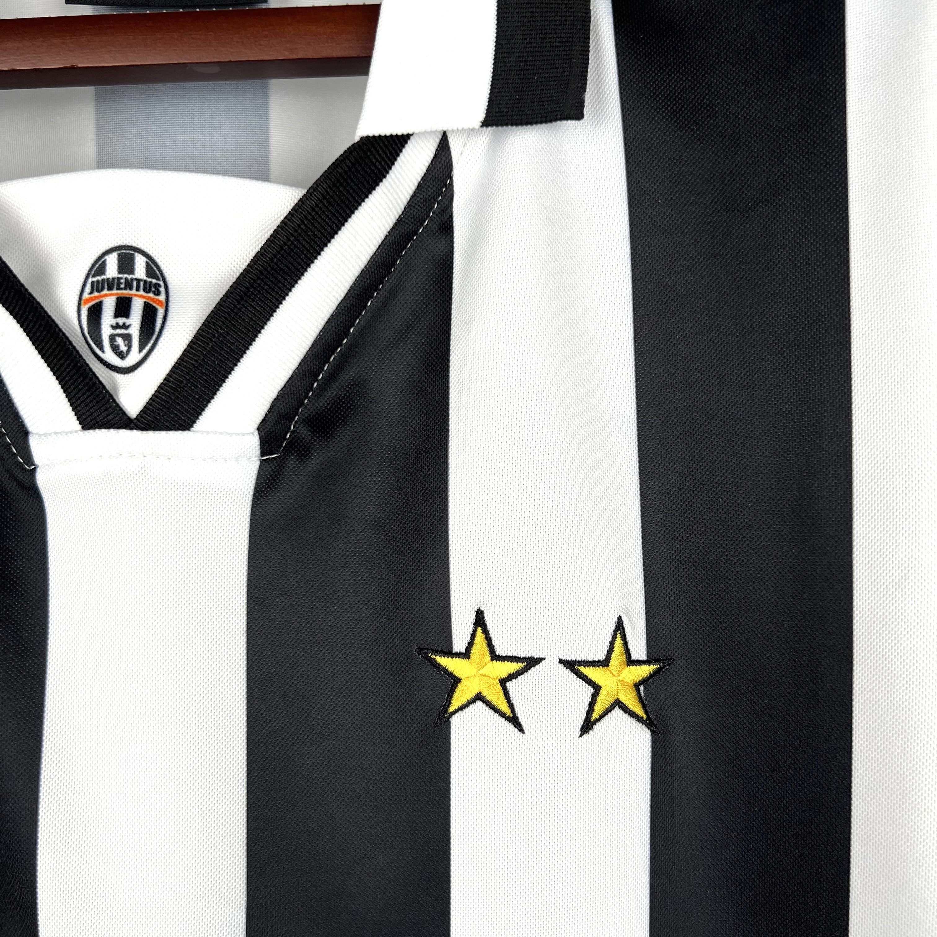 Camisola Principal Juventus 1996/1997 - Versão adepto 4