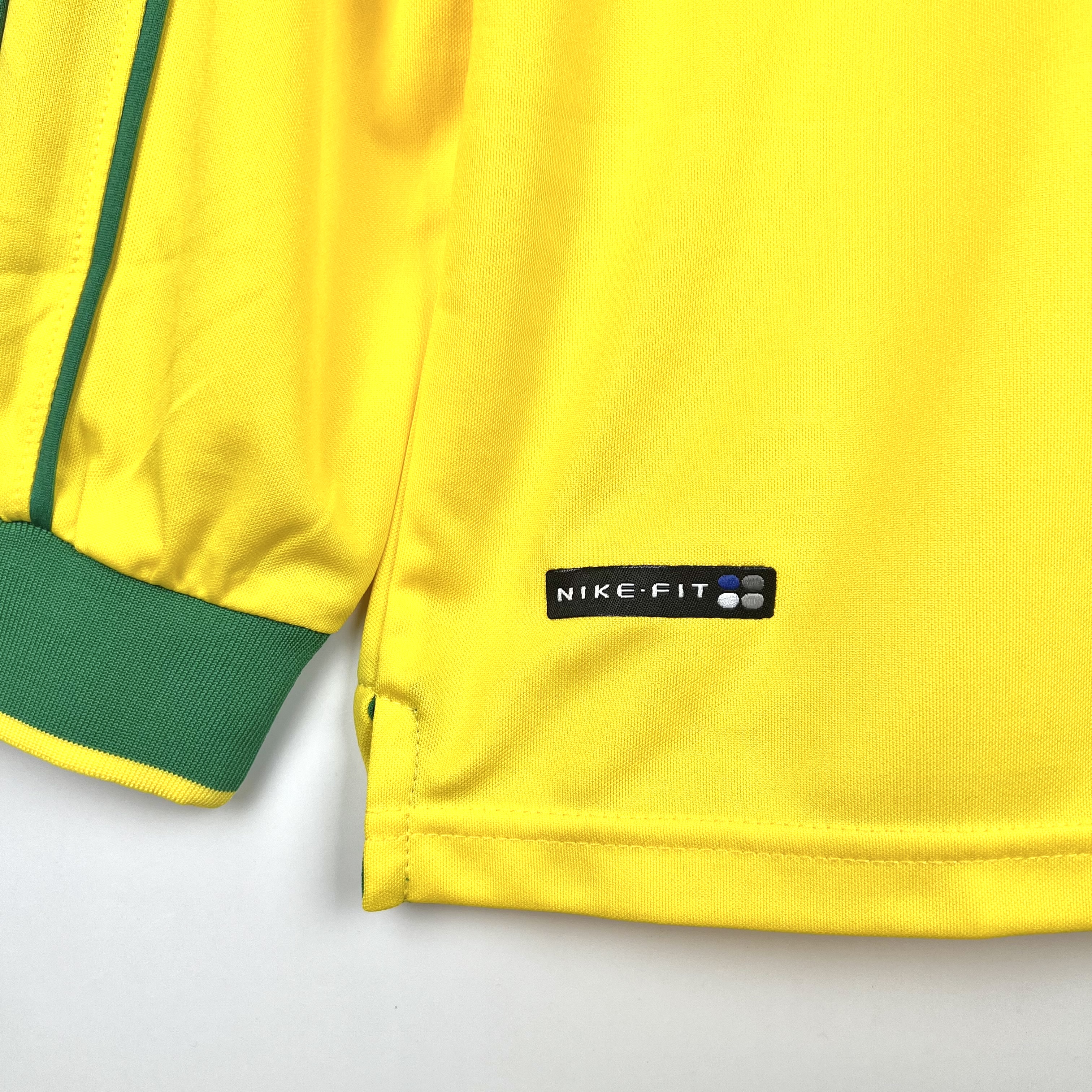 Camisola principal Brasil 1998 Manga comprida - Versão adepto 9