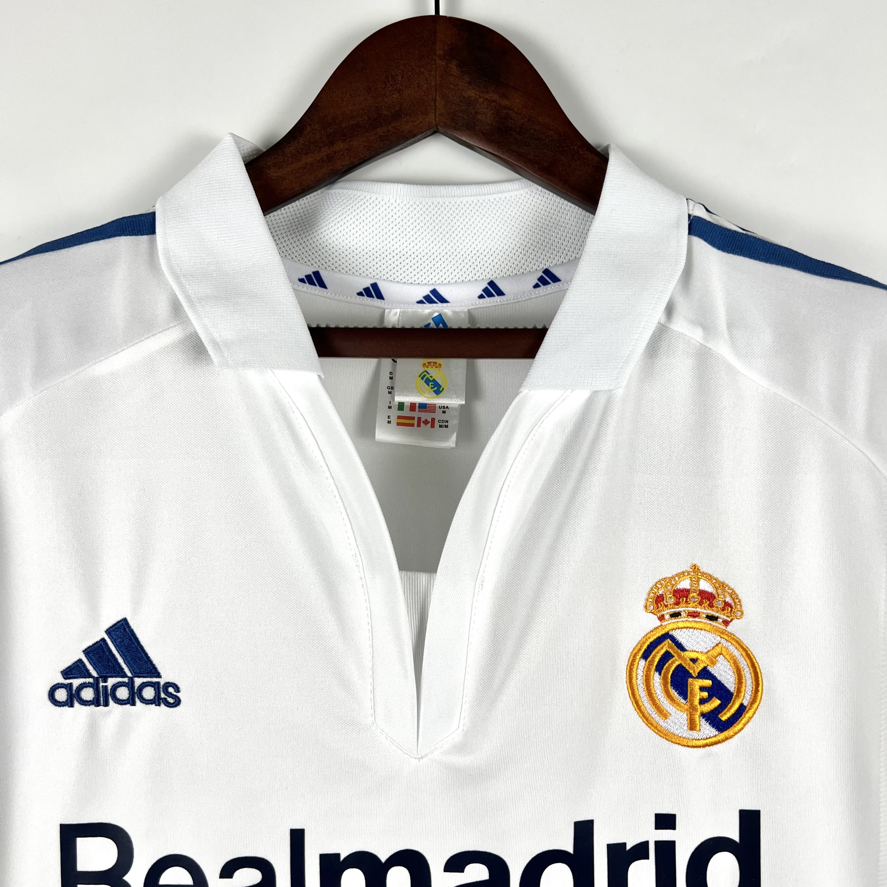Camisola principal Real Madrid 2001/2002 - Versão adepto 6