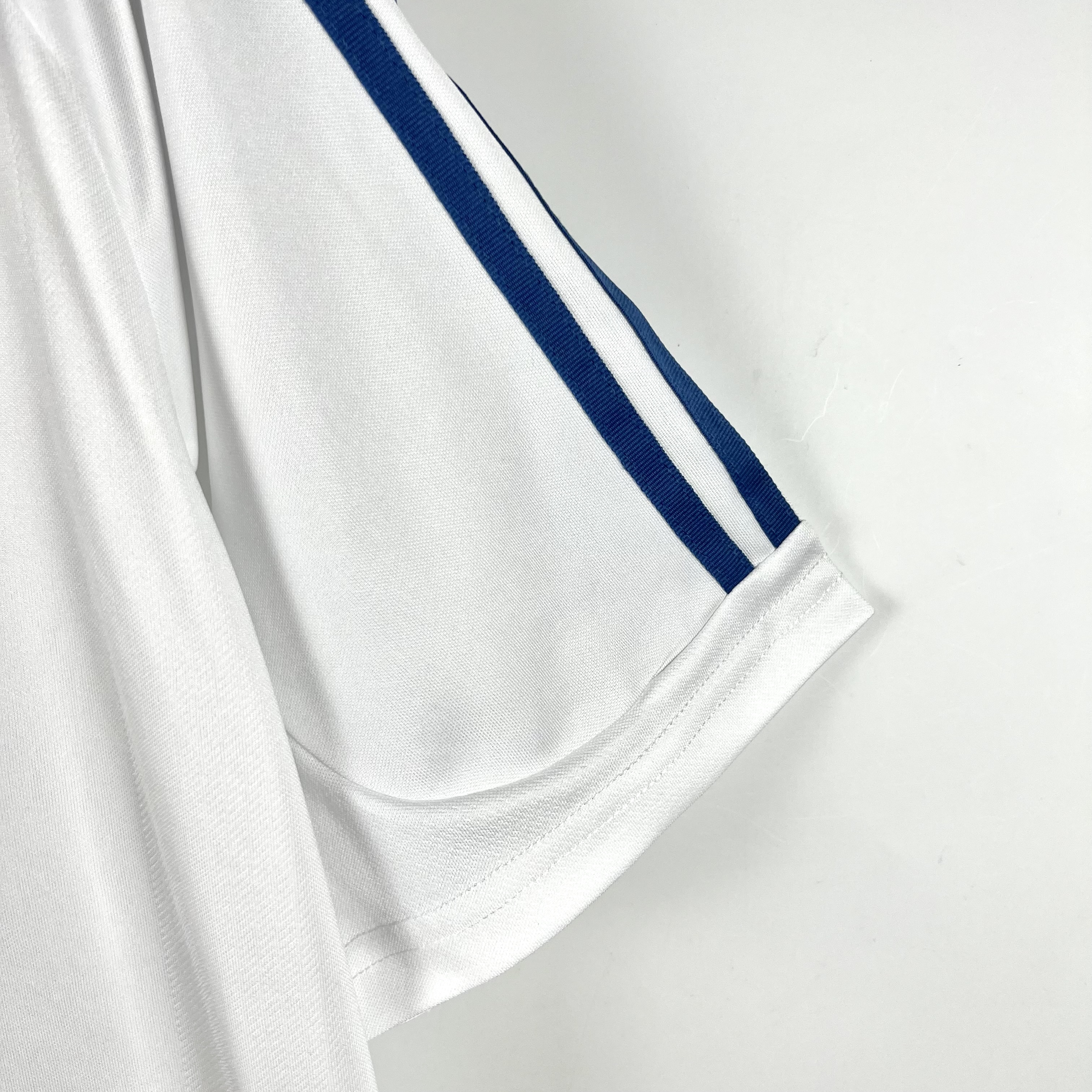 Camisola principal Real Madrid 2001/2002 - Versão adepto 9