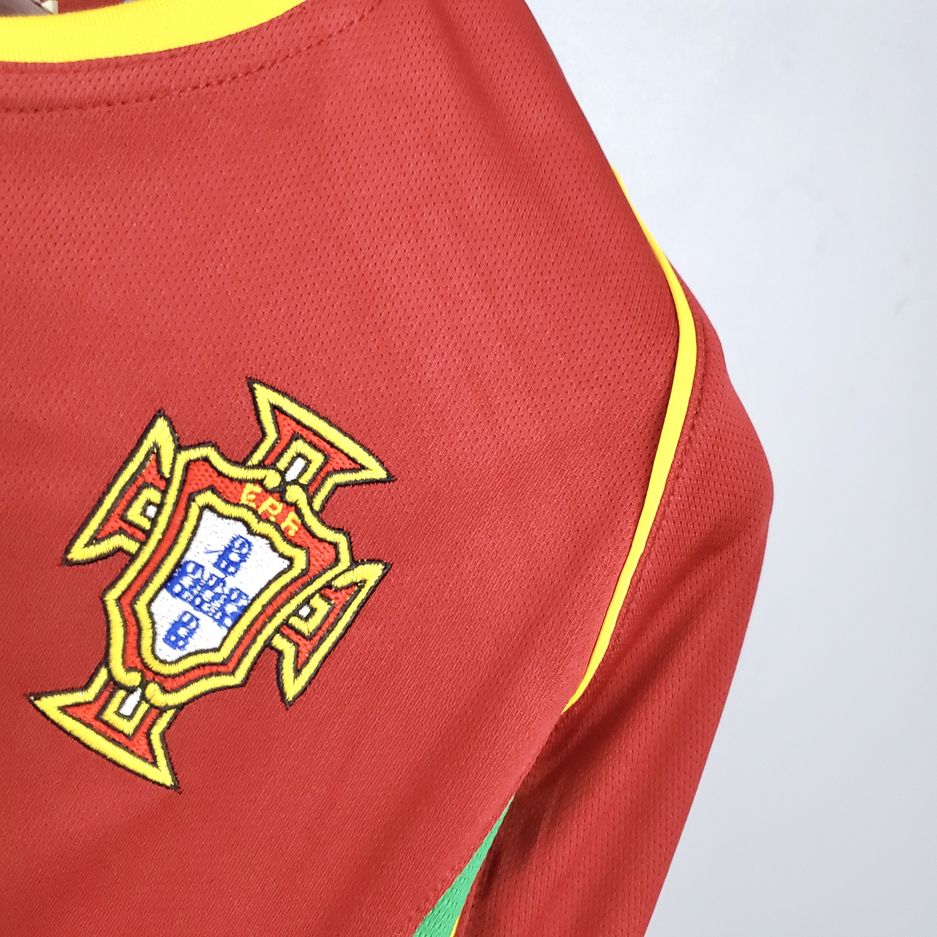 Camisola principal Portugal 2002 - Versão adepto 4