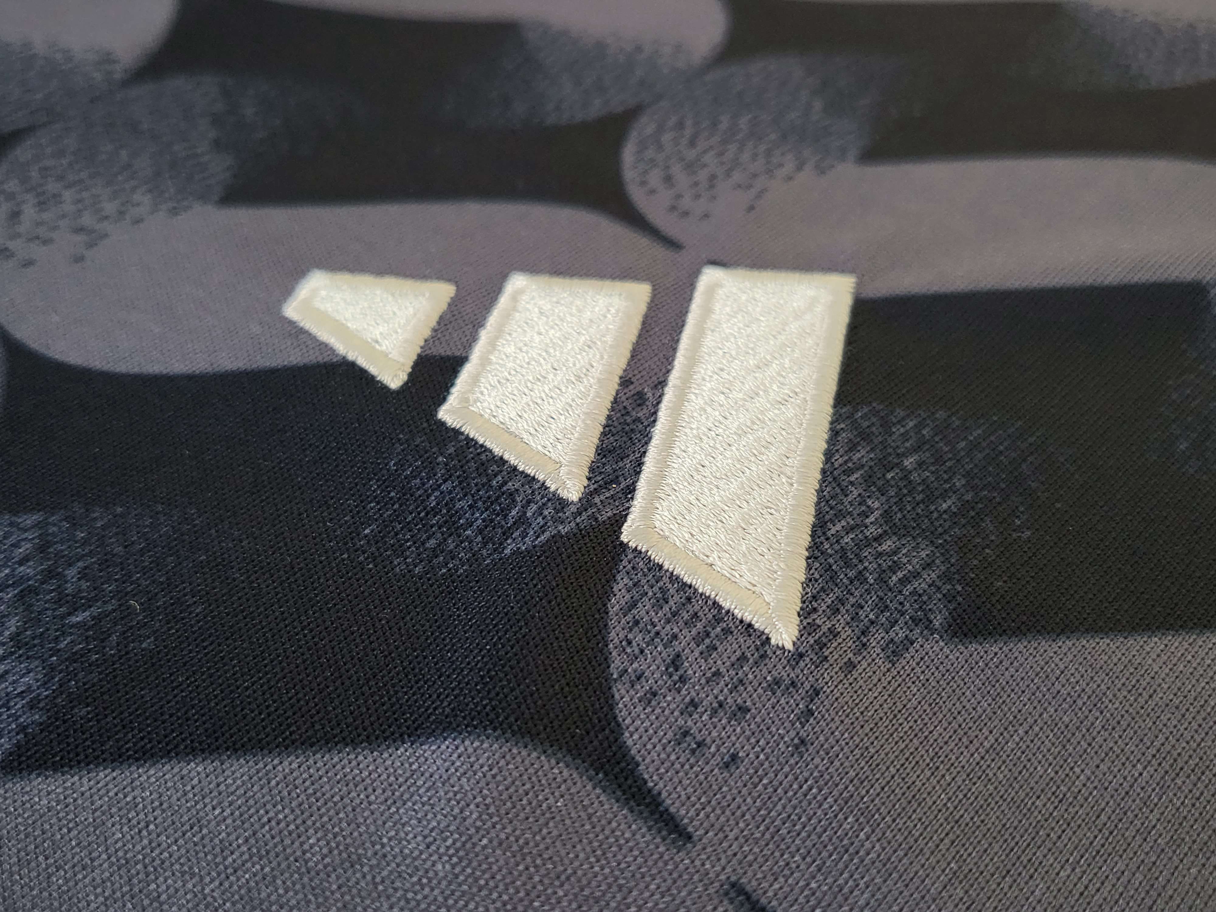 Camisola alternativa Real Madrid 23/24 - Bellingham 5 4