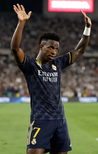 Camisola alternativa Real Madrid 23/24 - Vini Jr. 7 9