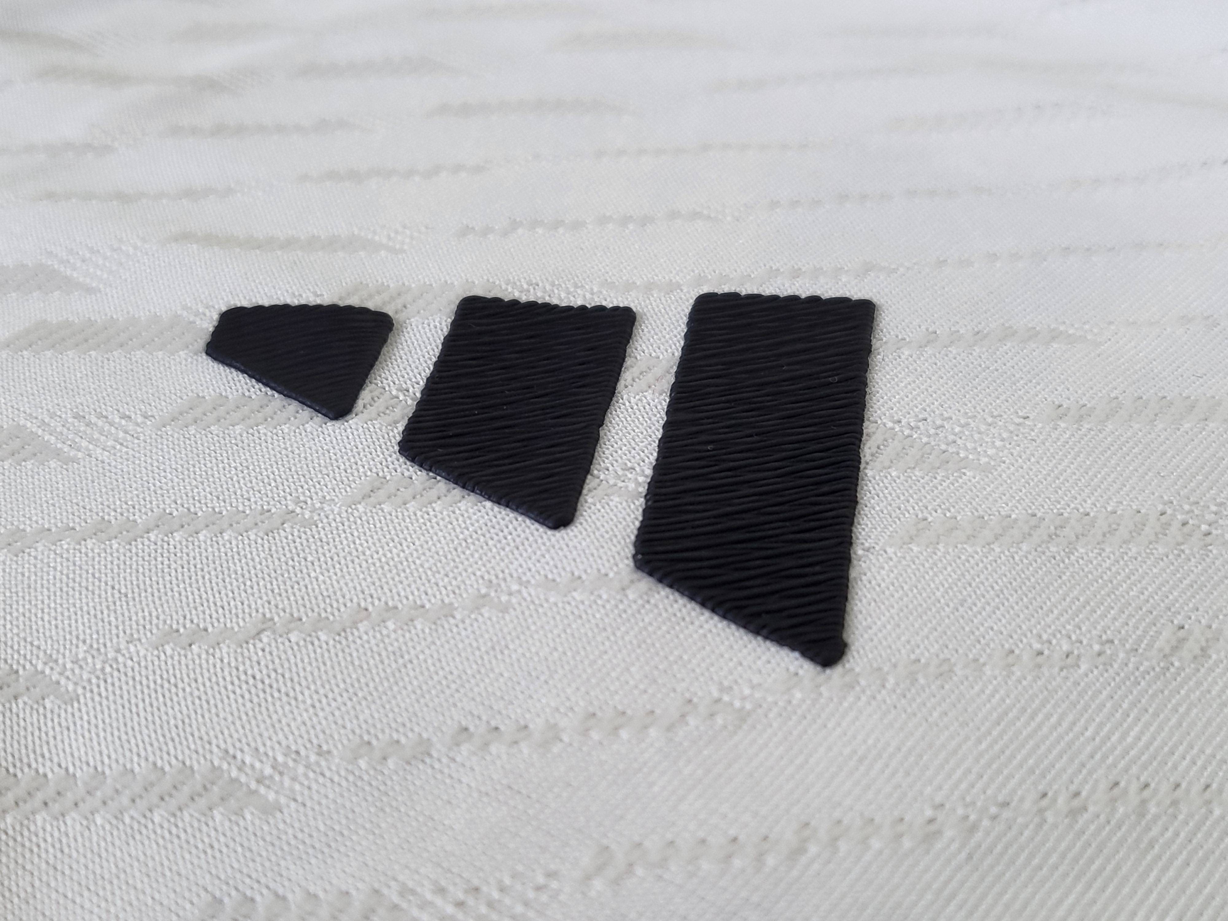 Camisola Principal Real Madrid 23/24 - Modric 10 17