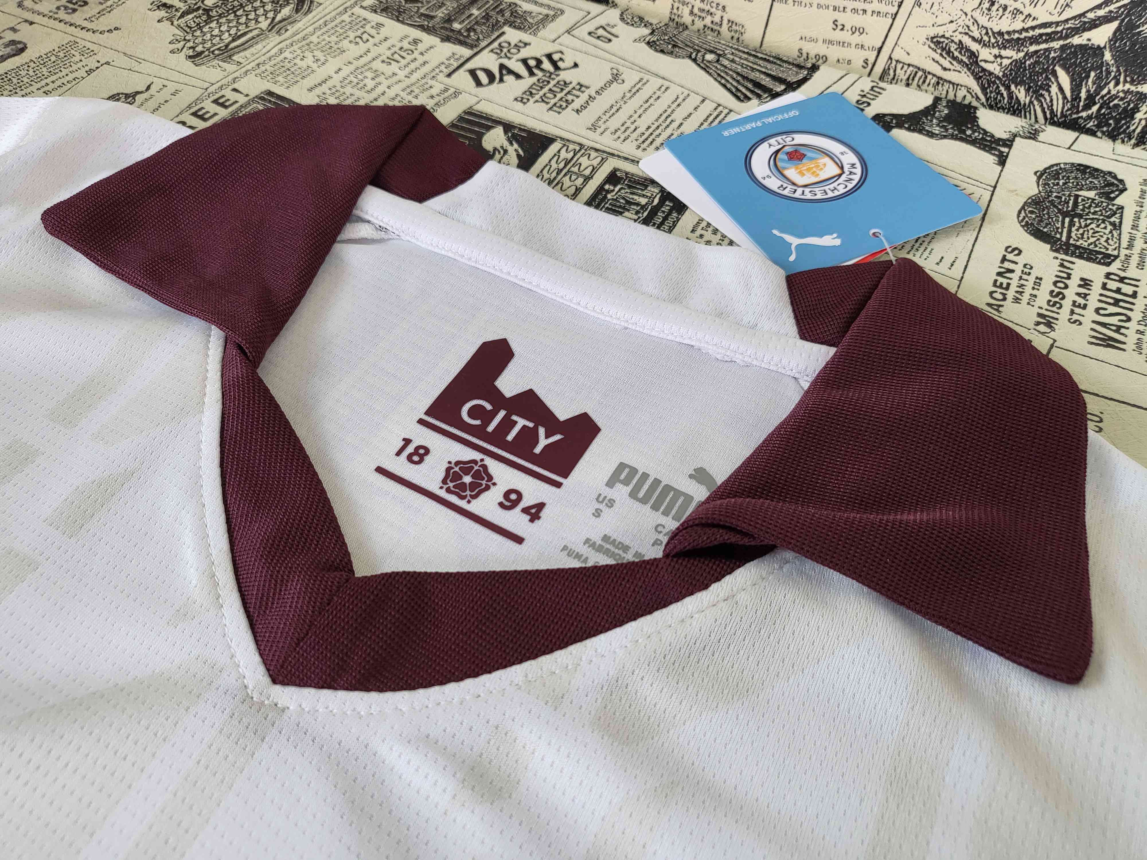 Camisola alternativa Man City 23/24 - De Bruyne 17 - Versão adepto 7