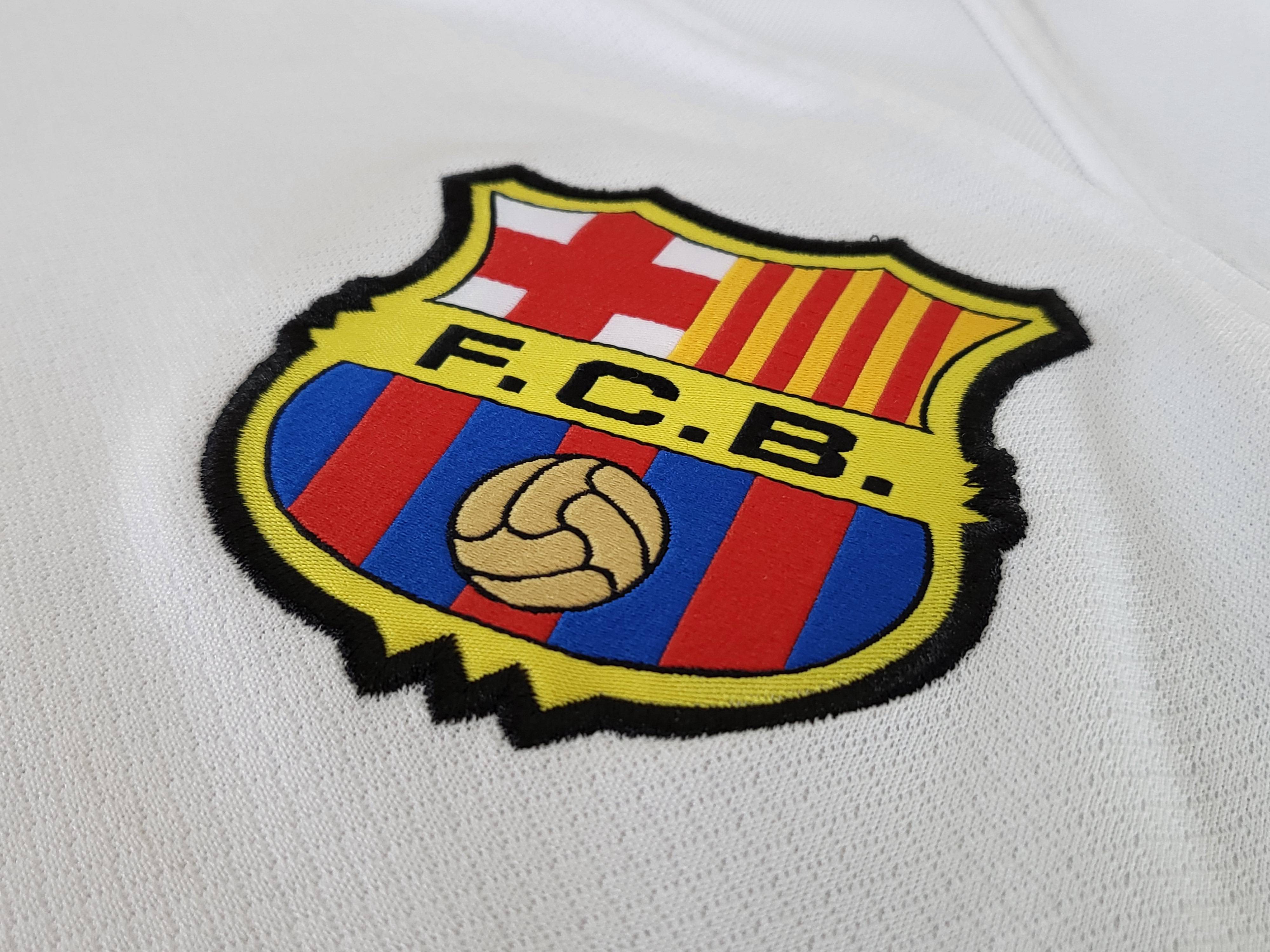 Camisola alternativa Barcelona 23/24 - Pedri 8 5