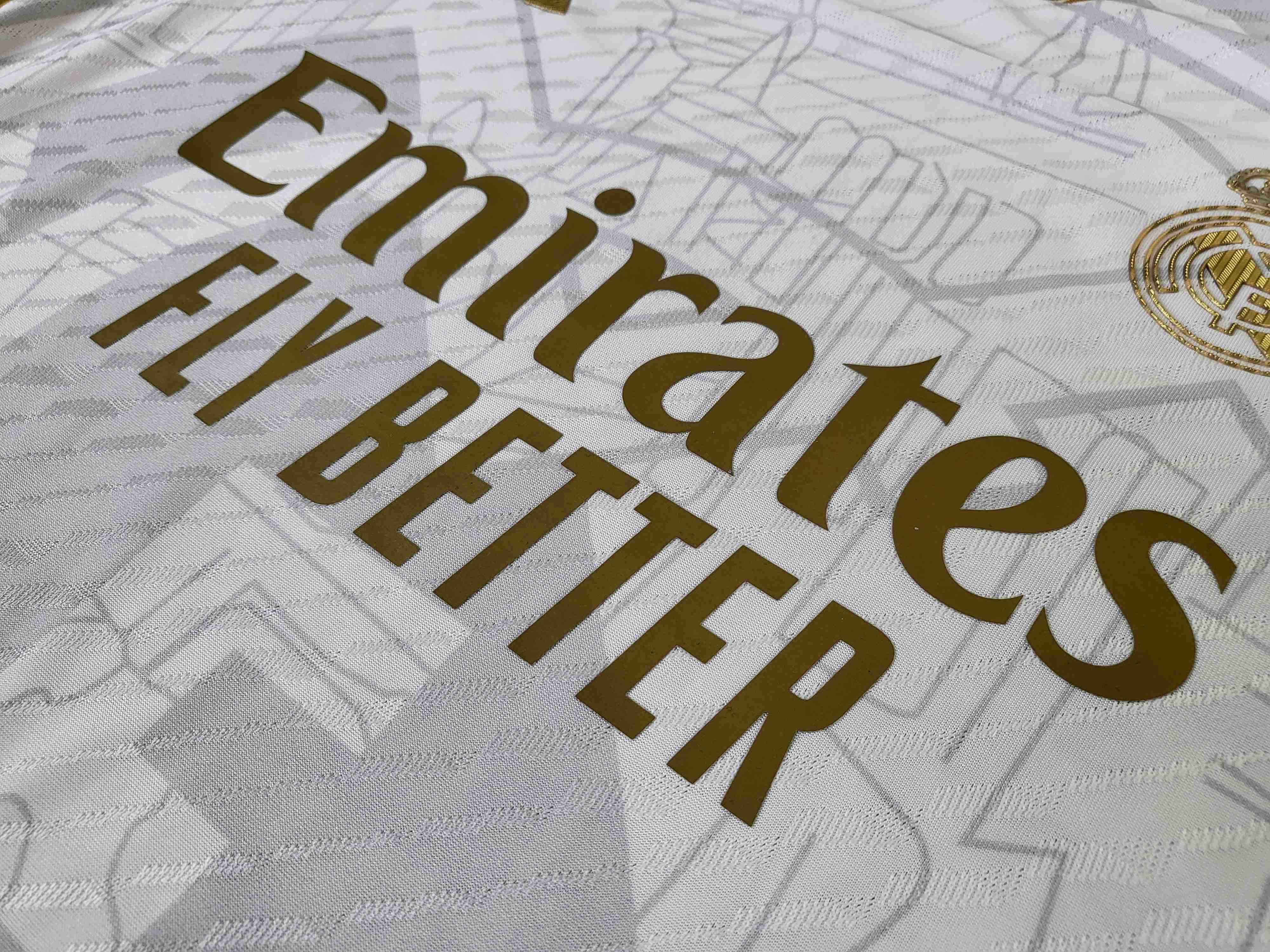 Camisola Real Madrid Edição Especial - Versão jogador 11