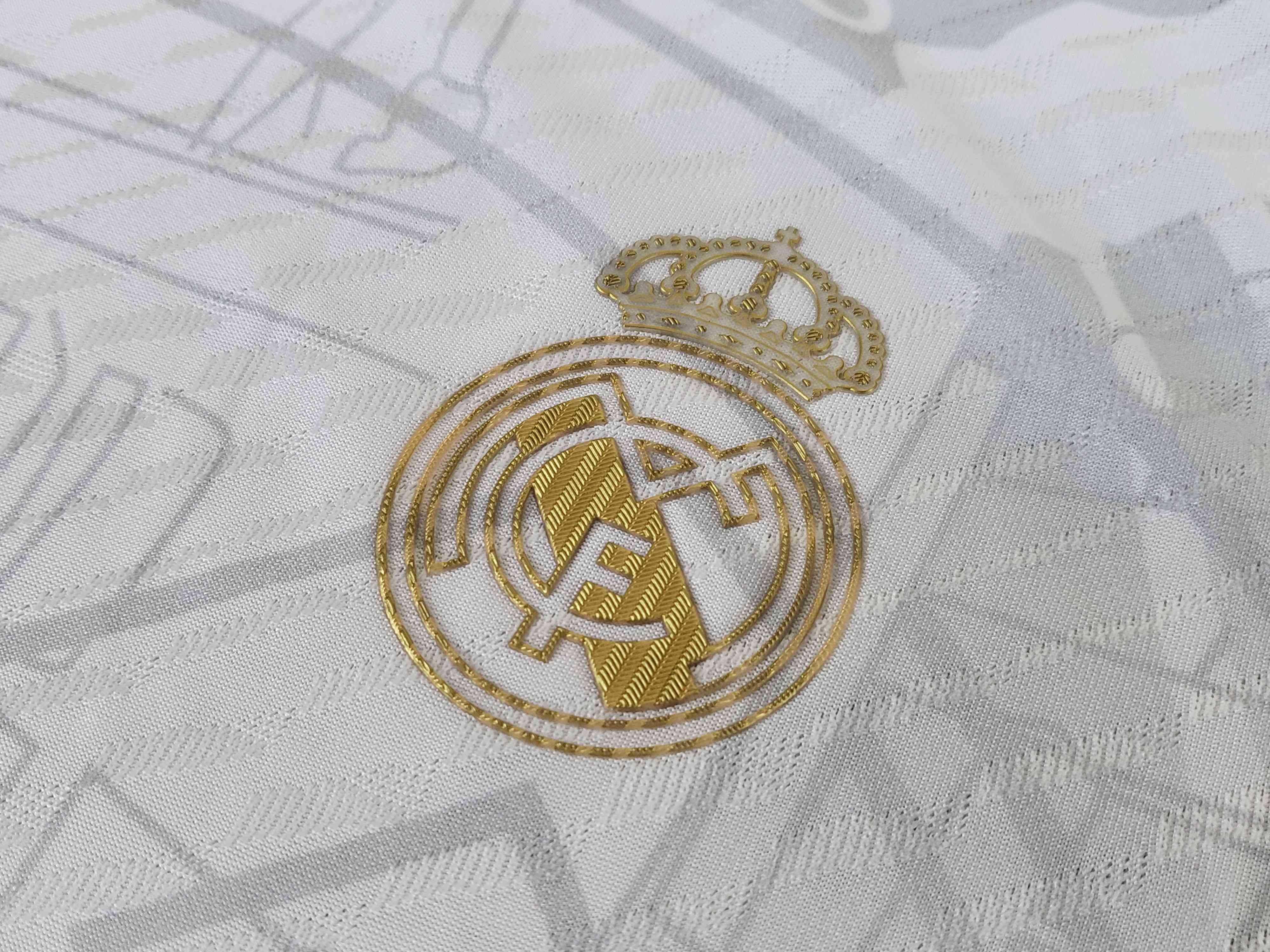 Camisola Real Madrid Edição Especial - Versão jogador 5