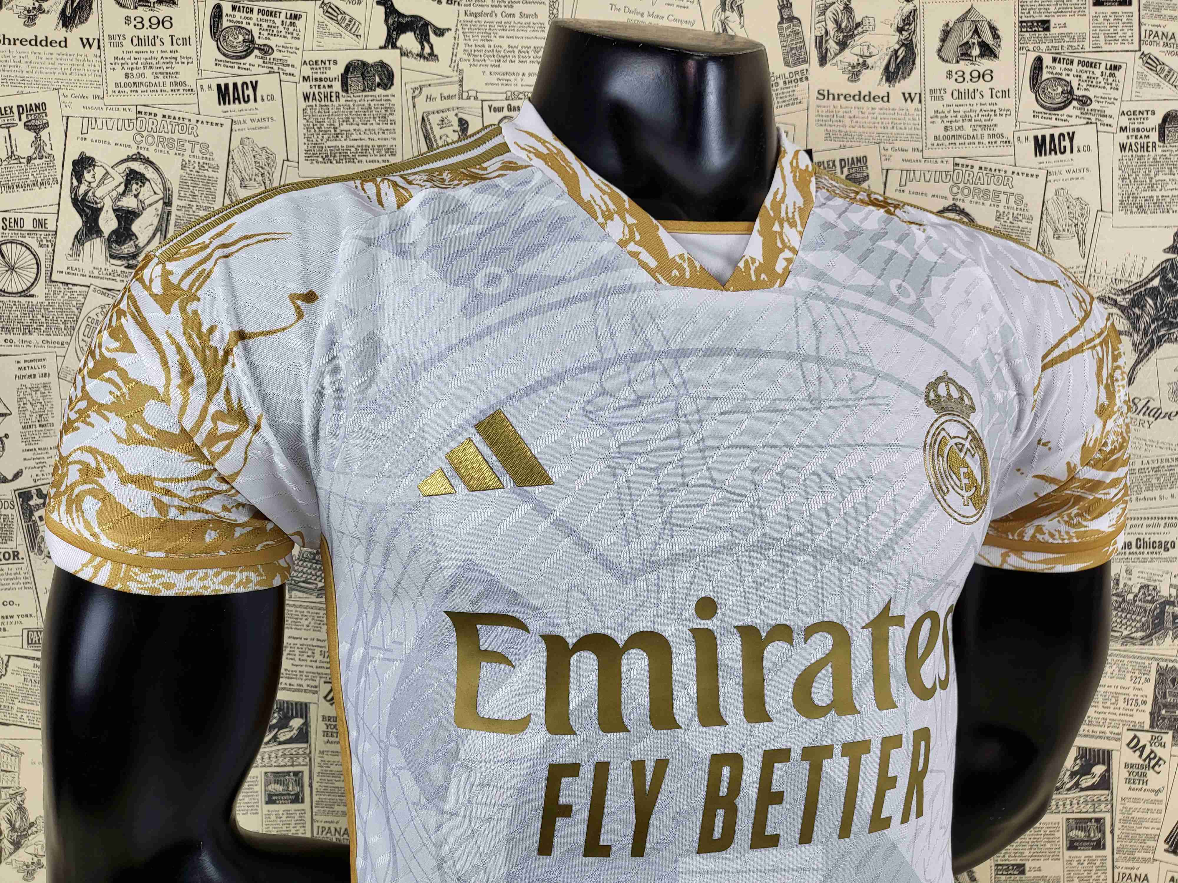 Camisola Real Madrid Edição Especial - Versão jogador 7