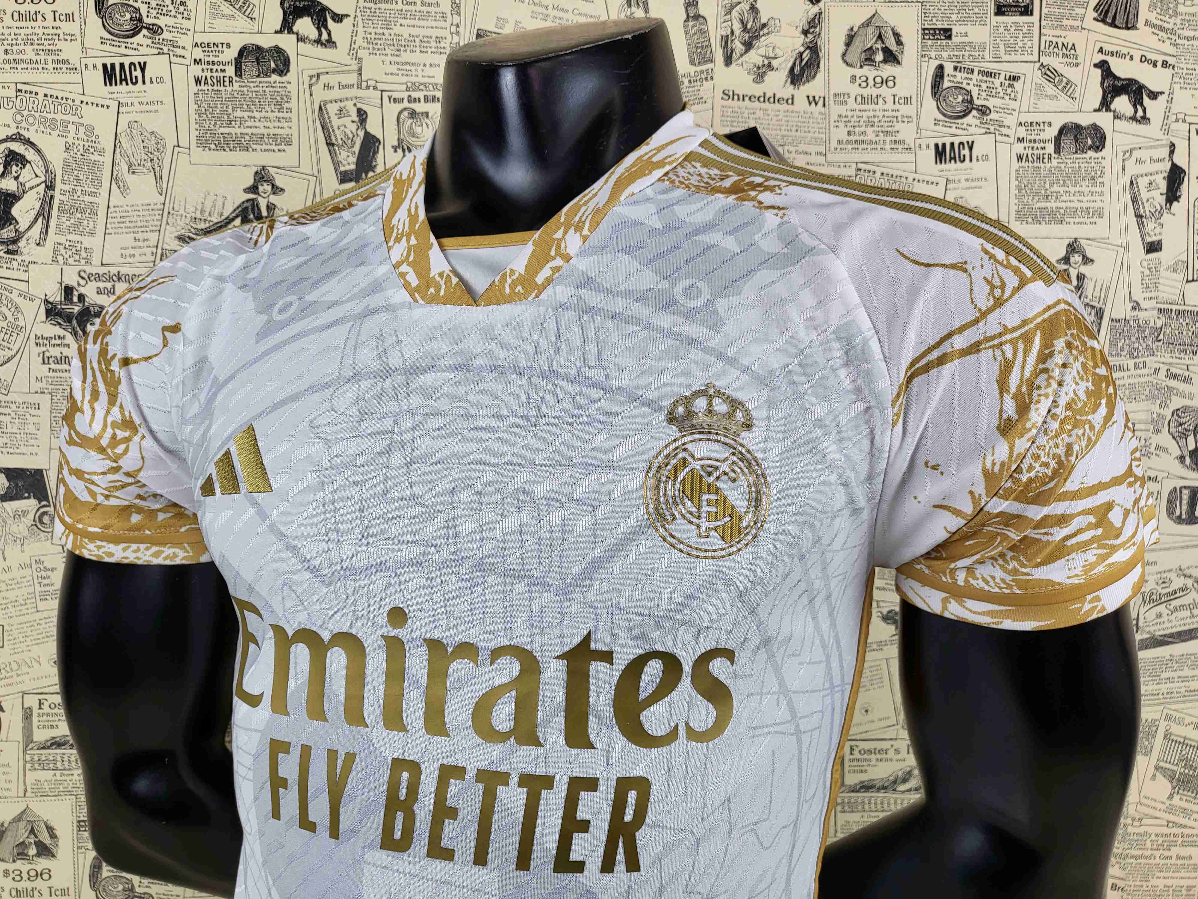 Camisola Real Madrid Edição Especial - Versão jogador 9