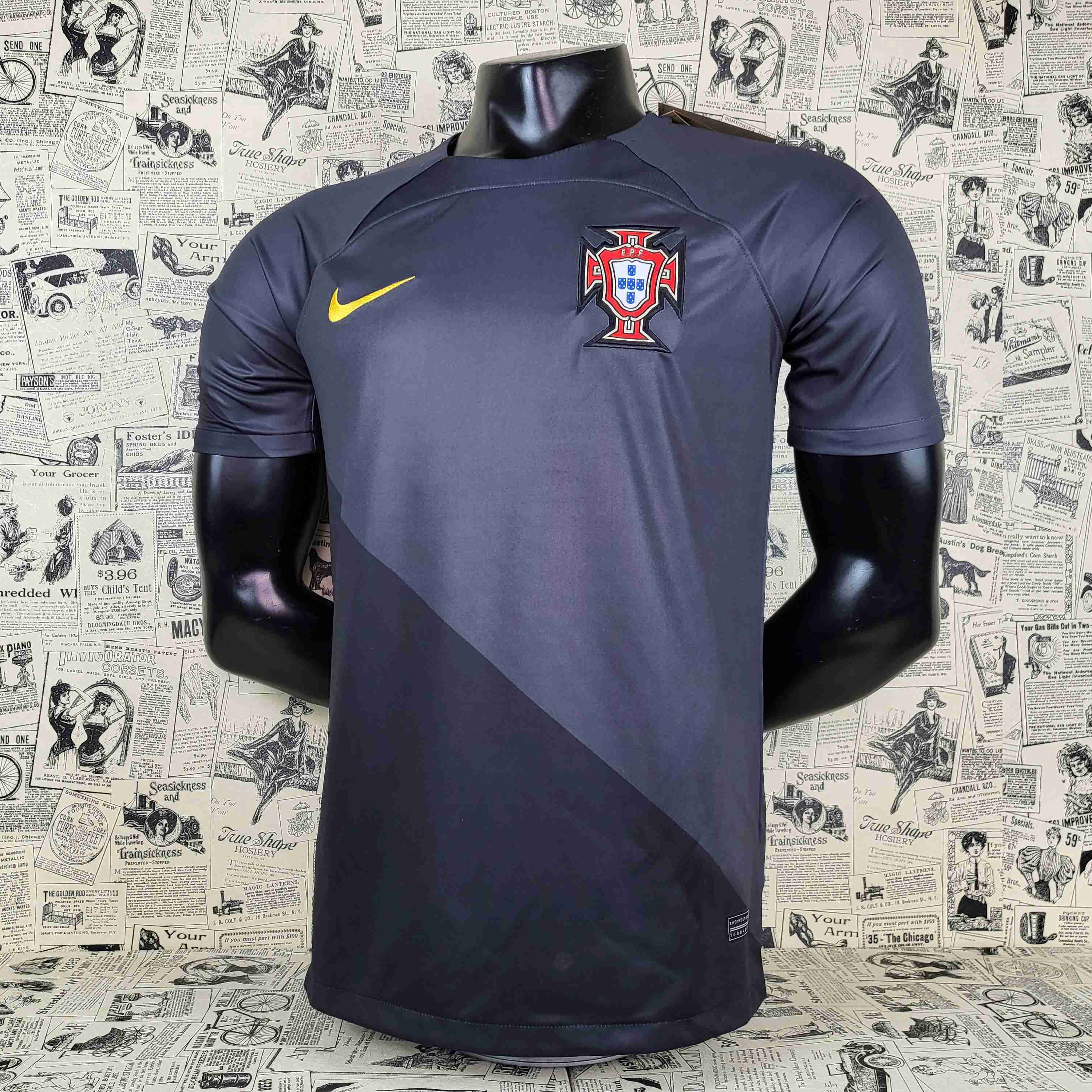 Camisola Portugal Edição Especial - Versão adepto 3