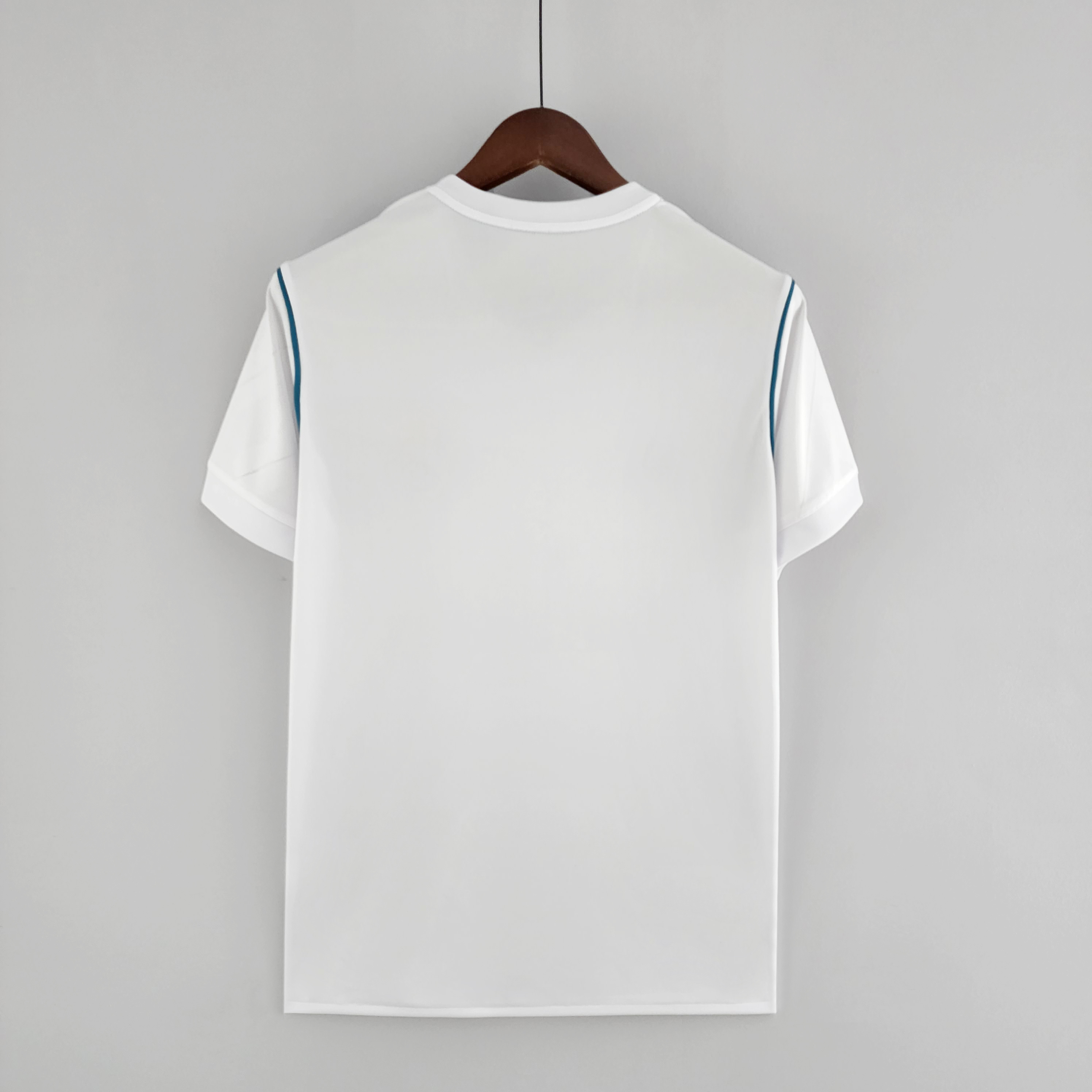 Camisola principal Real Madrid 2017/2018 4